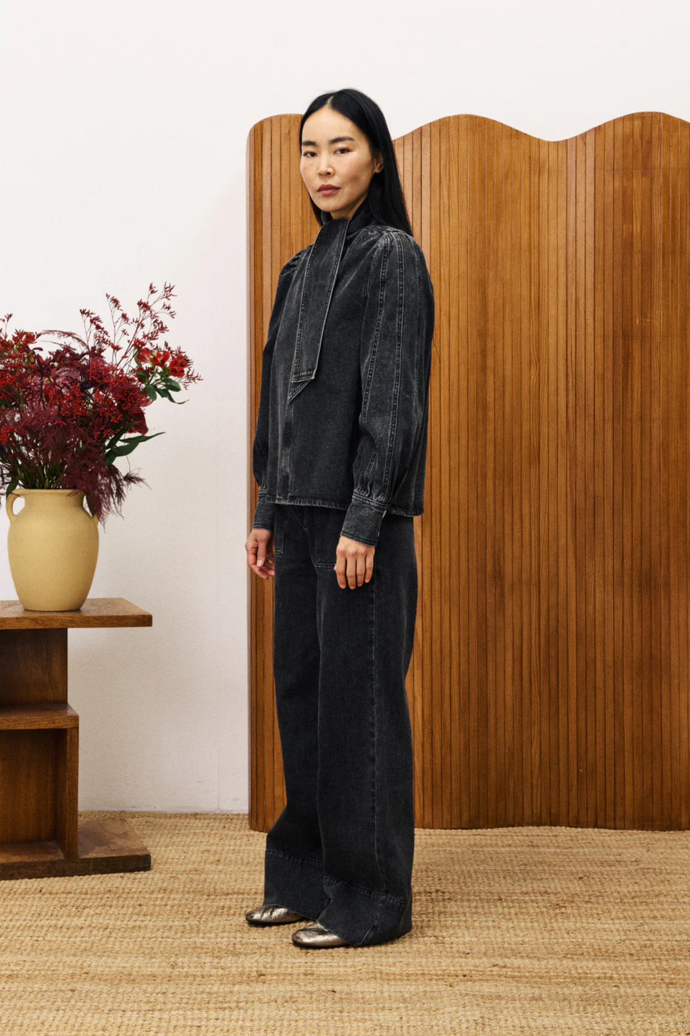 CLARKIA JEANS - BLACK