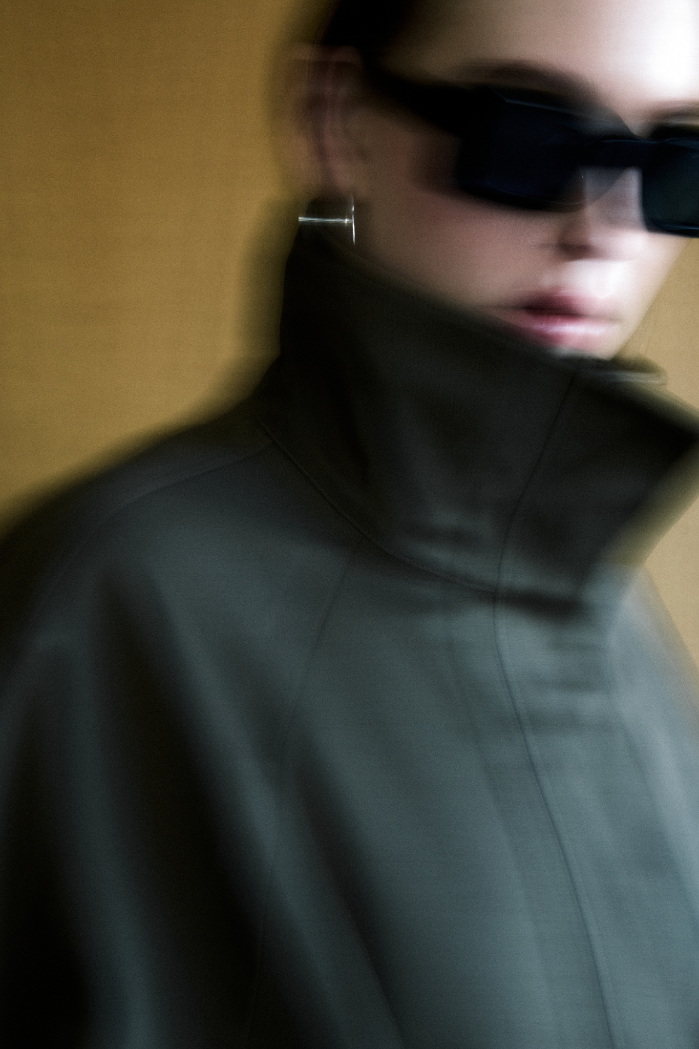 ELEN TRENCH COAT - KHAKI