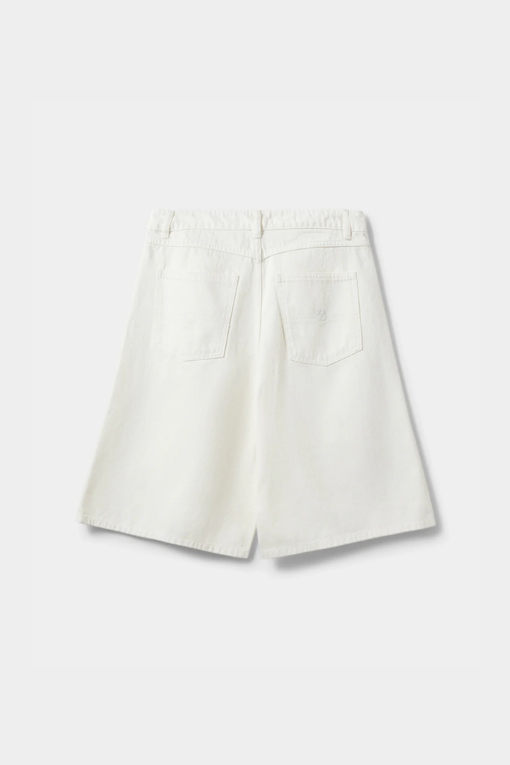 STOKE OVERSIZED SHORTS - OFF WHITE