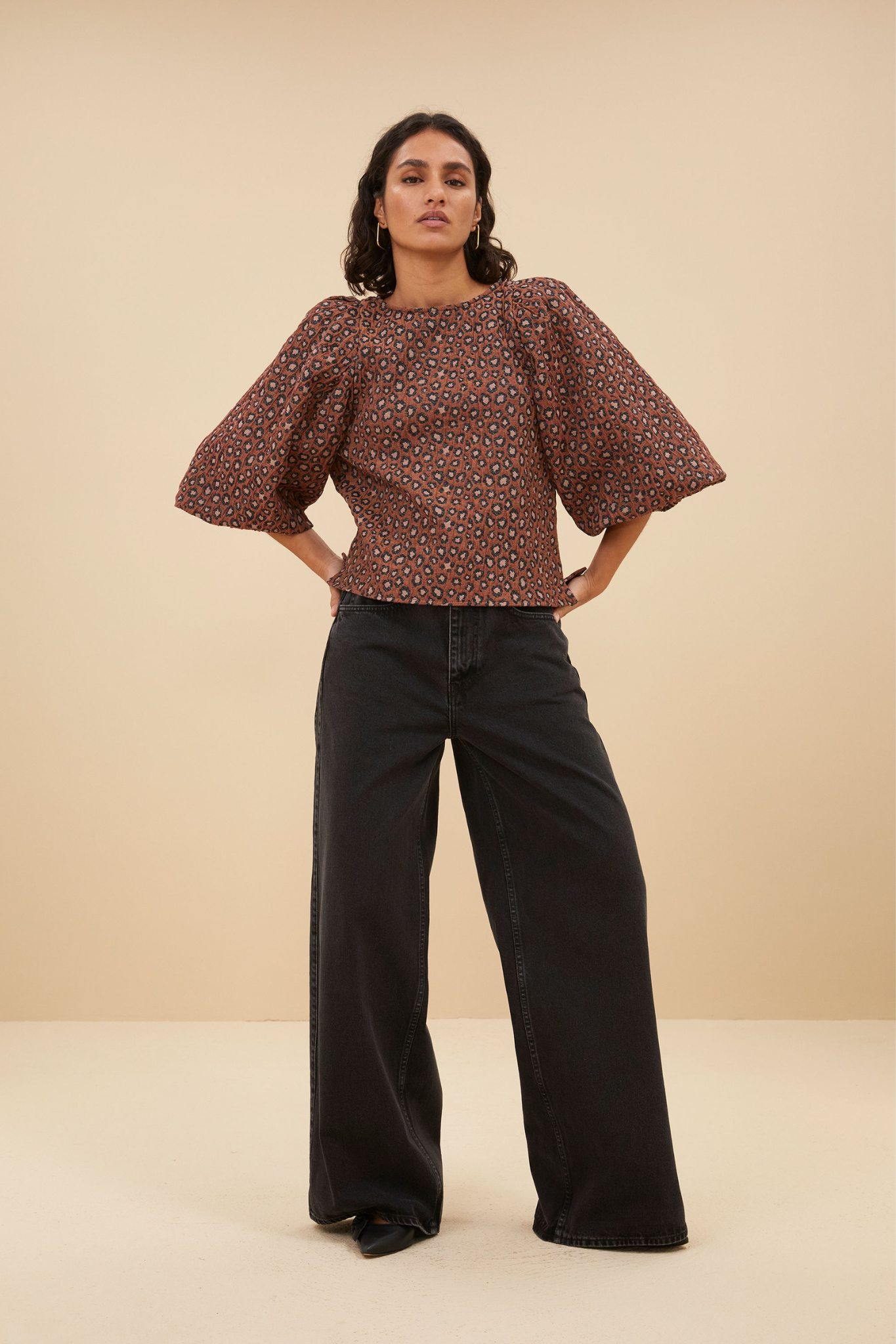 ZASU JACQUARD BLOUSE - BROWN PANTER PRINT