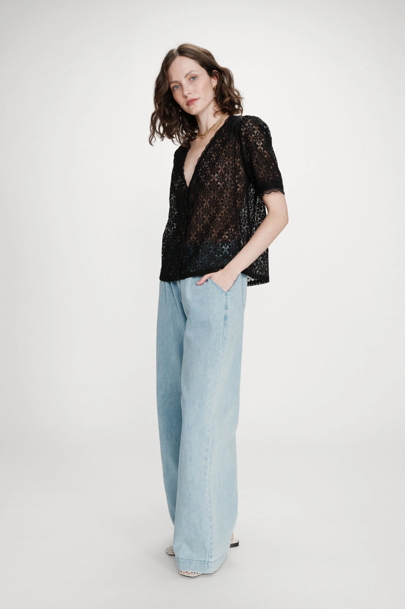 VICKY BLOUSE - BLACK