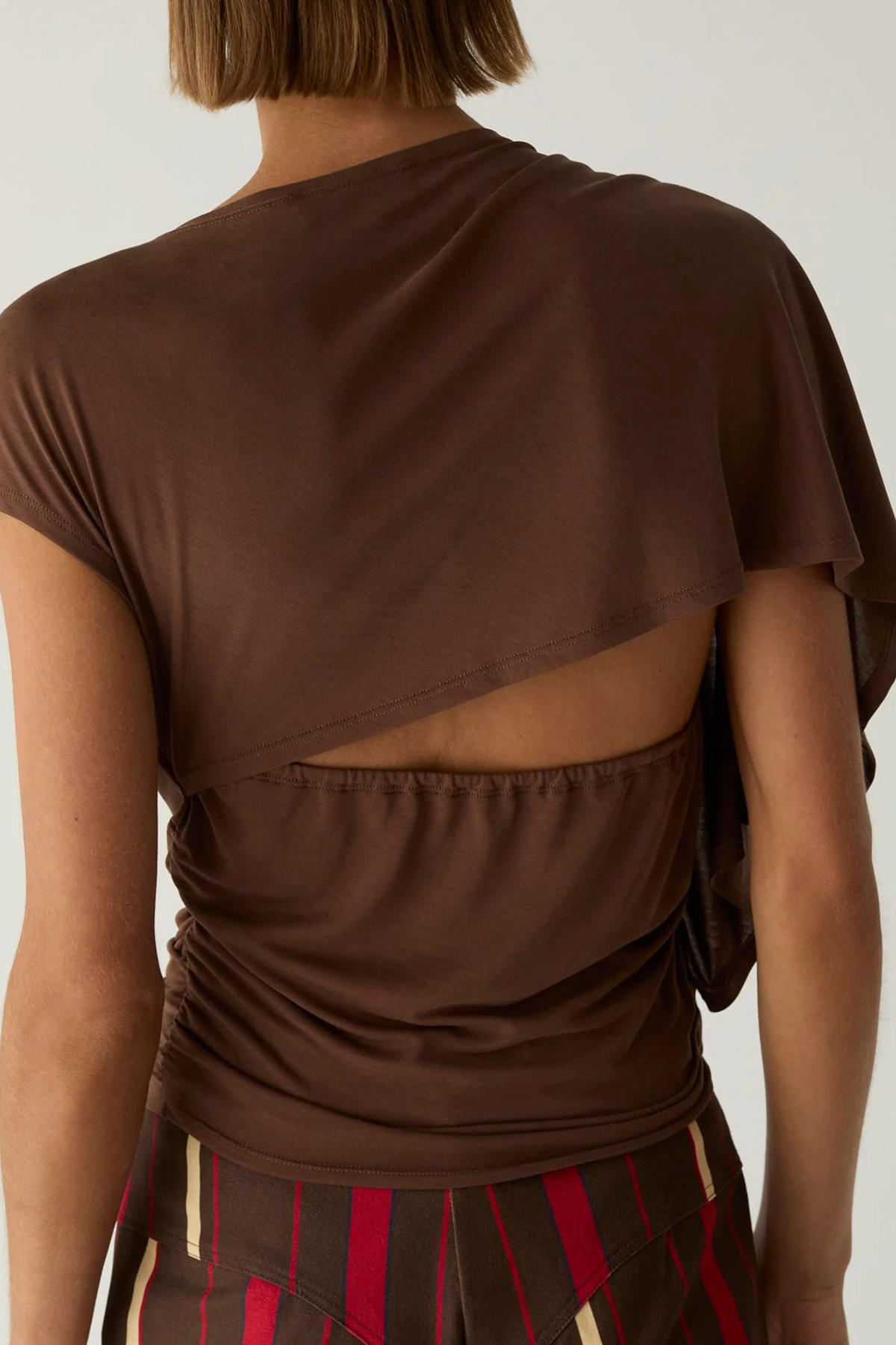 ALF ASYMMETRIC DRAPPED TOP - BROWN