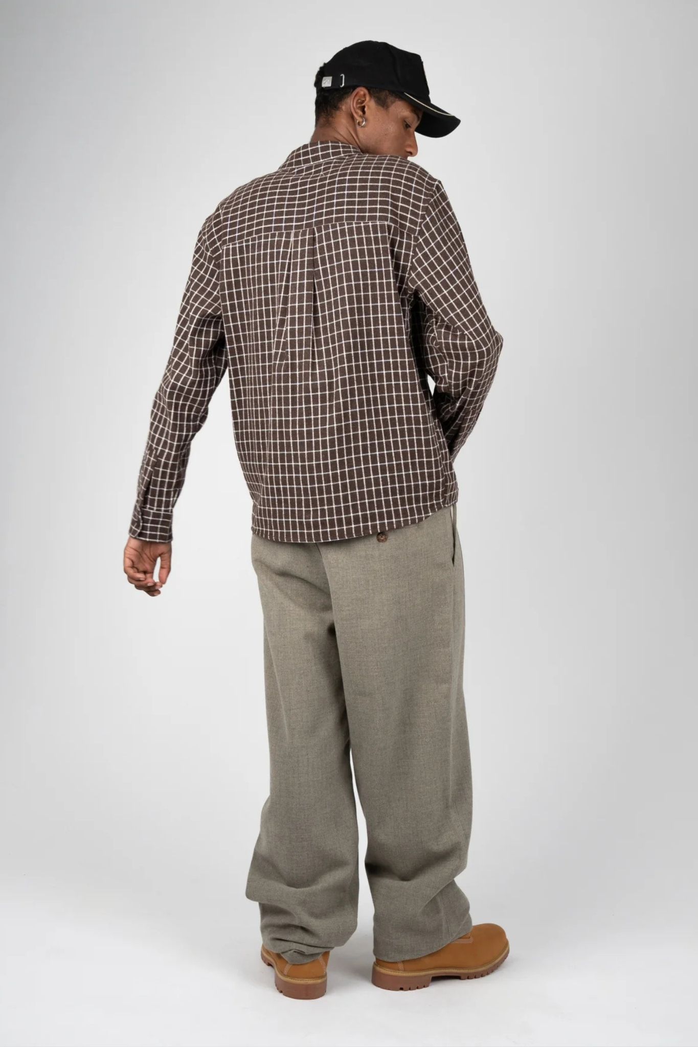 SEASONED FLANNEL SHIRT - BROWN