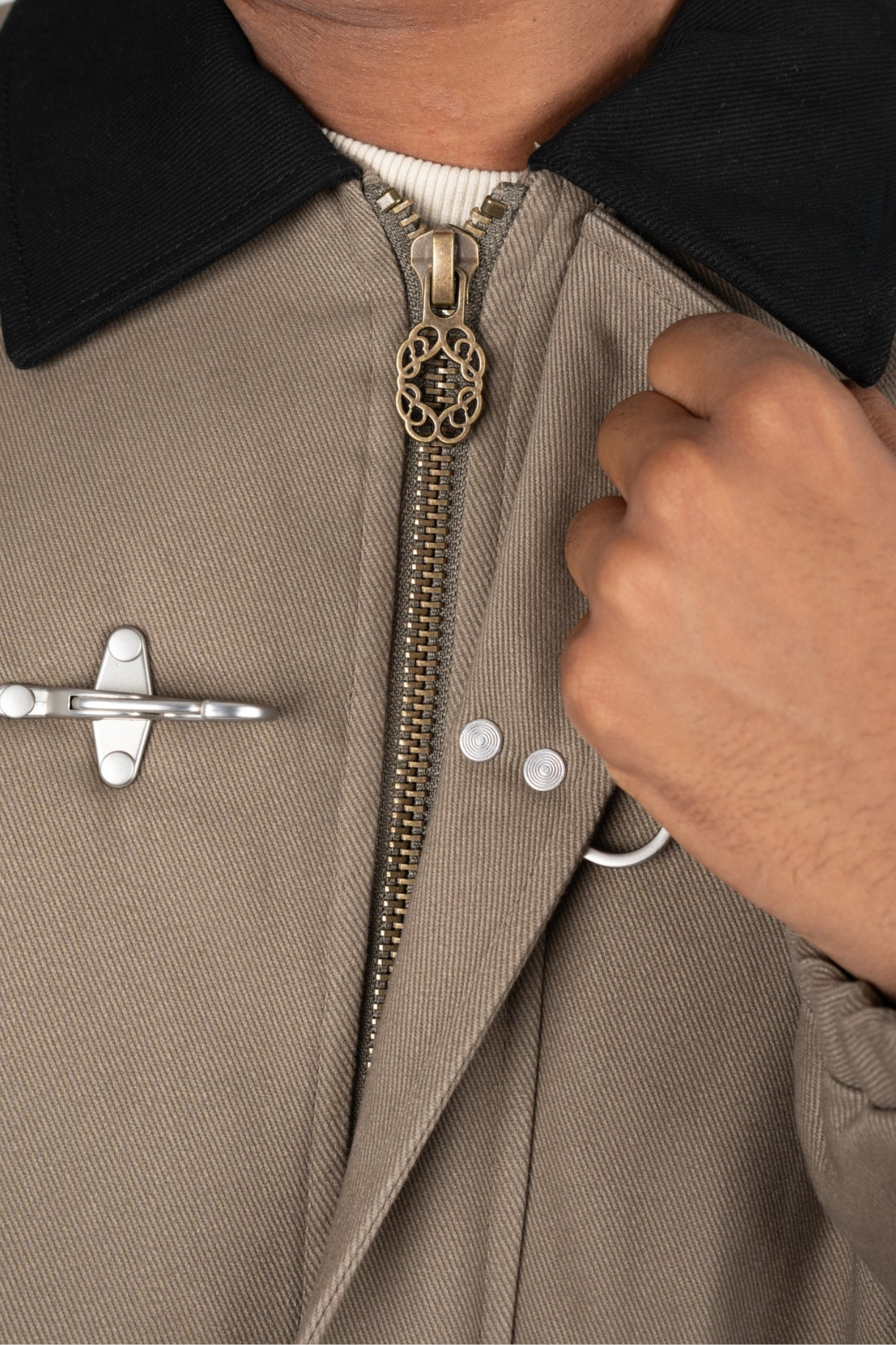 BACK IN THE DAYS JACKET - ASH GREEN