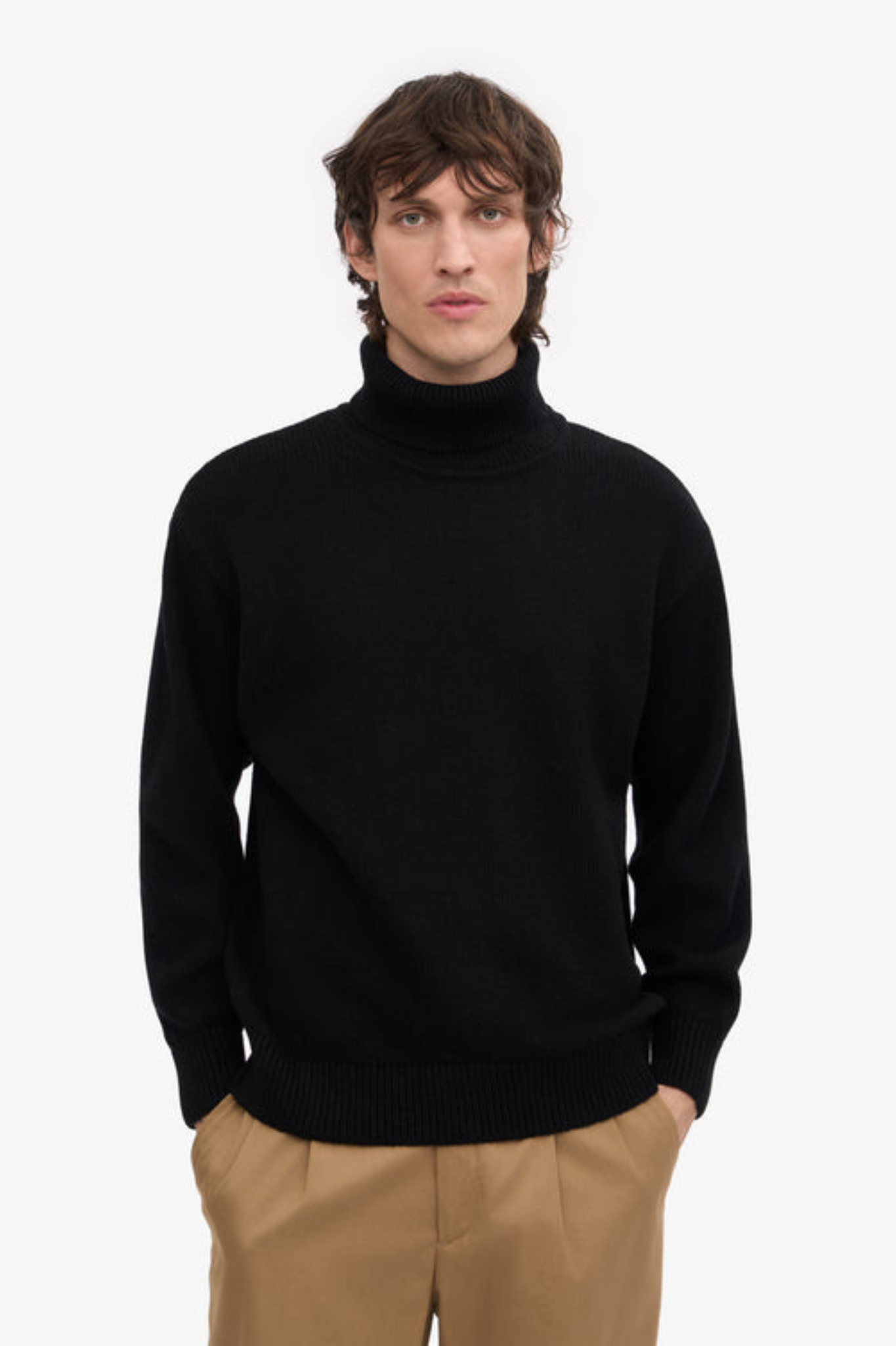 MERINO WOOL TURTLENECK - DEEP BLACK