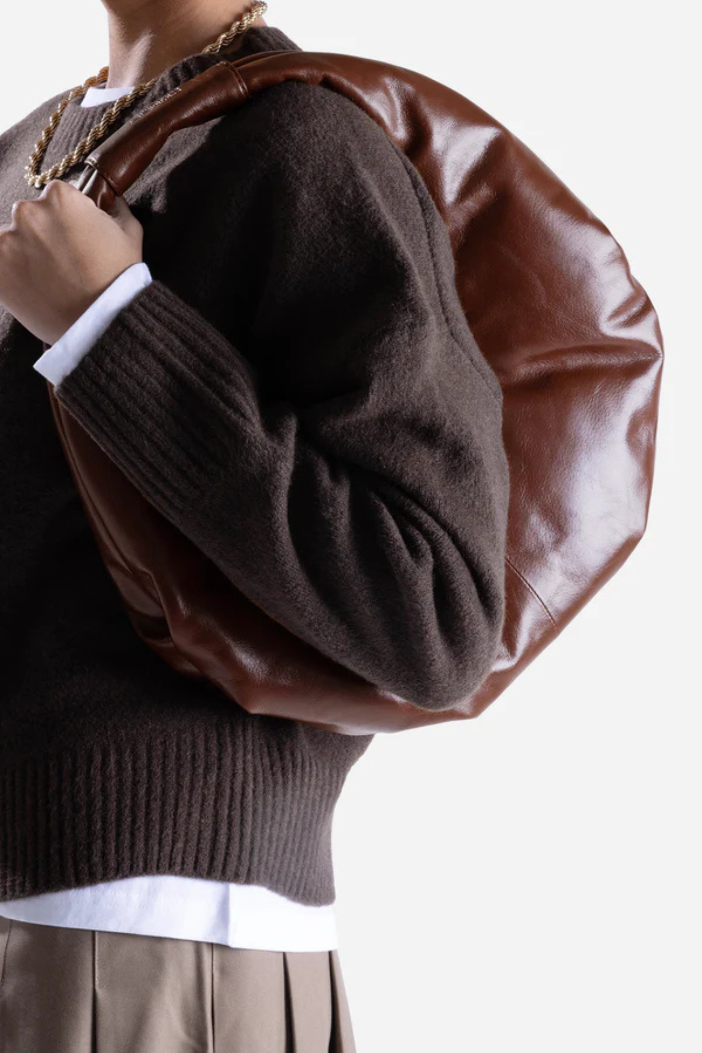 MOLLY SHINY WRINKLE LEATHER BAG - CHOCOLATE