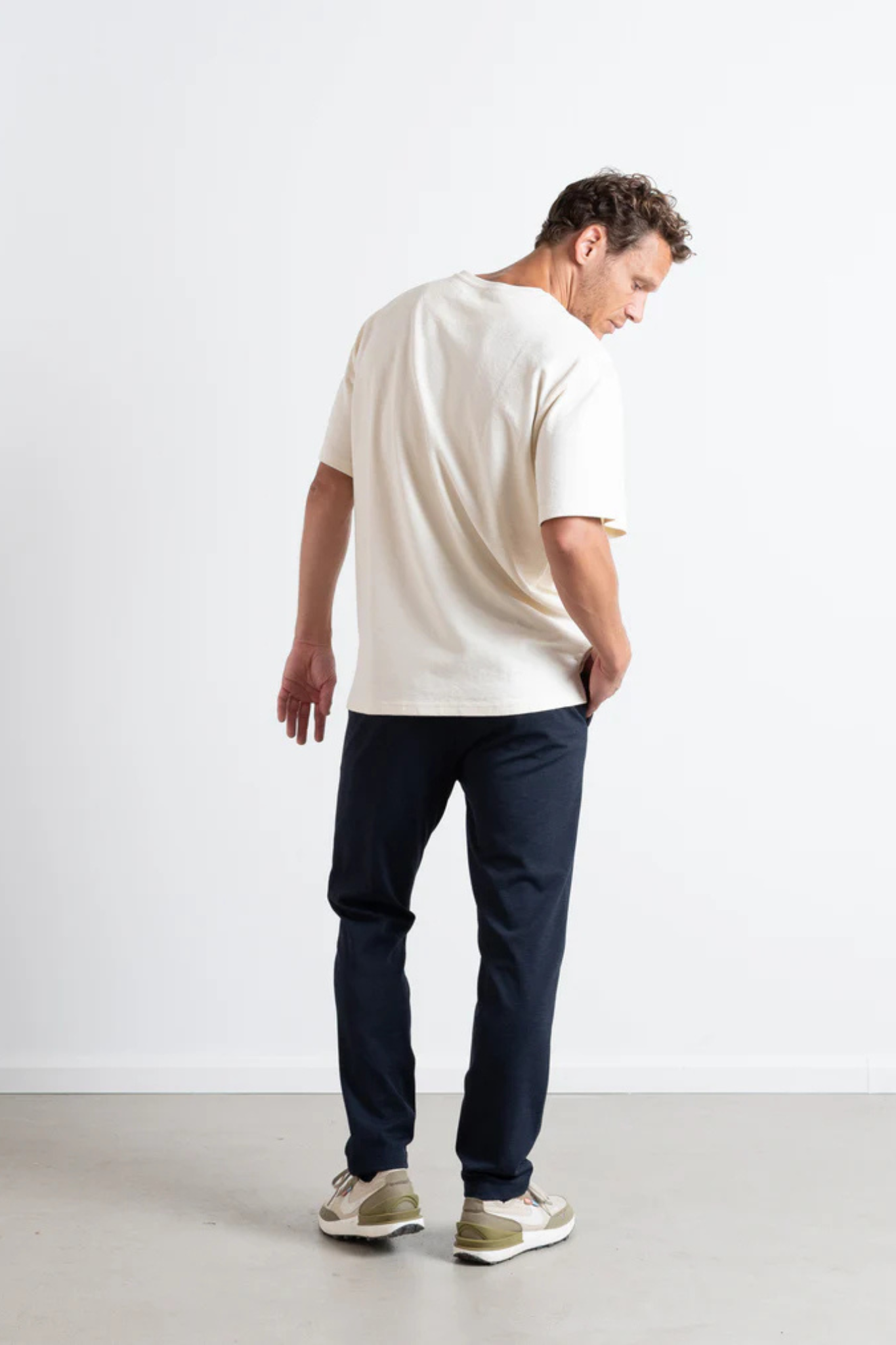 CALTON STRUCTURED T-SHIRT - ECRU