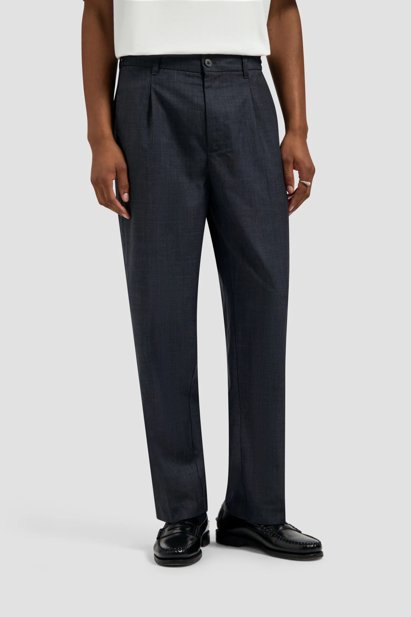 REGULAR WOOL BLEND PLEATED PANTS - CHARCOAL