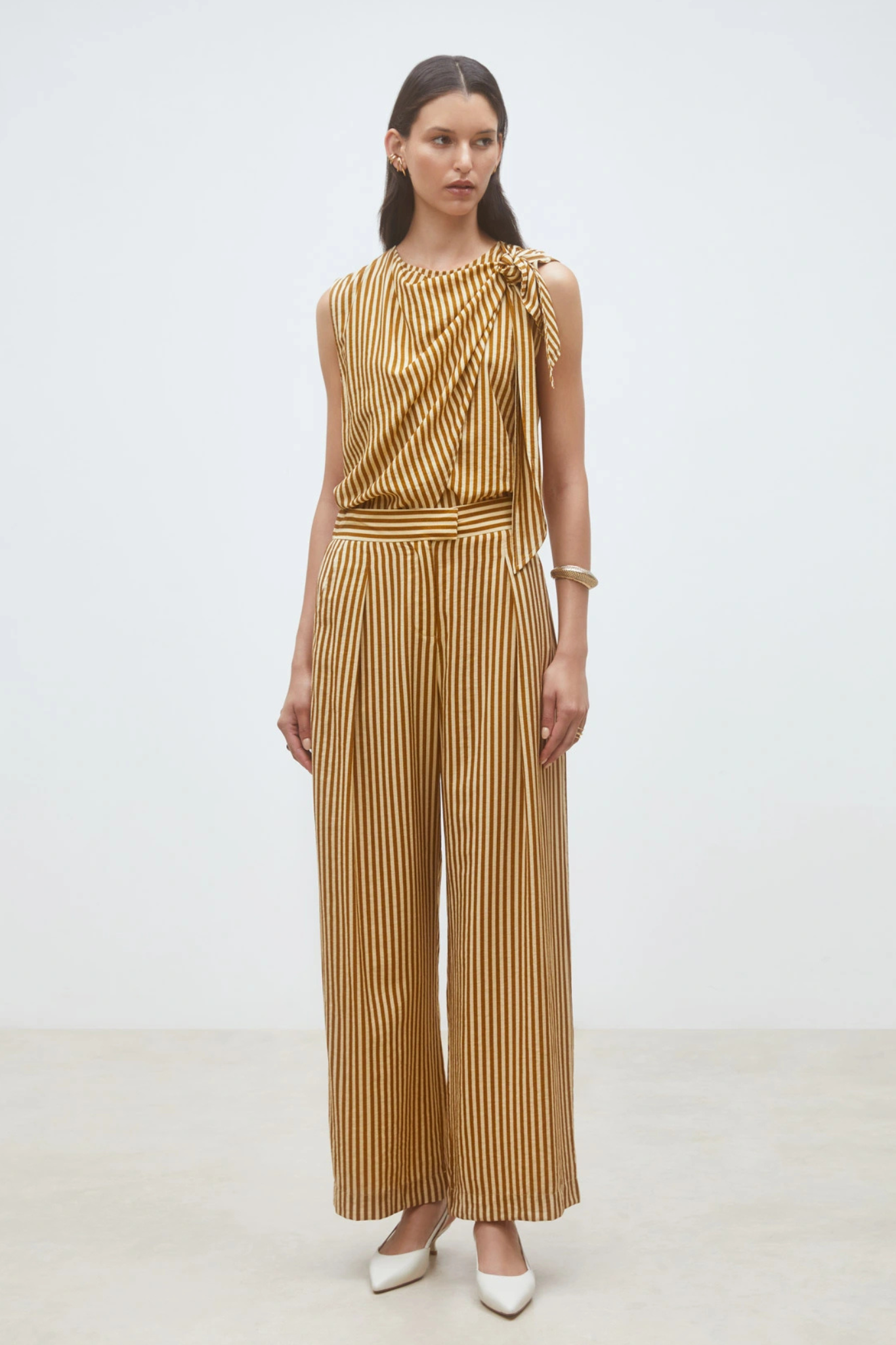 LISTO BLOUSE - CAMEL