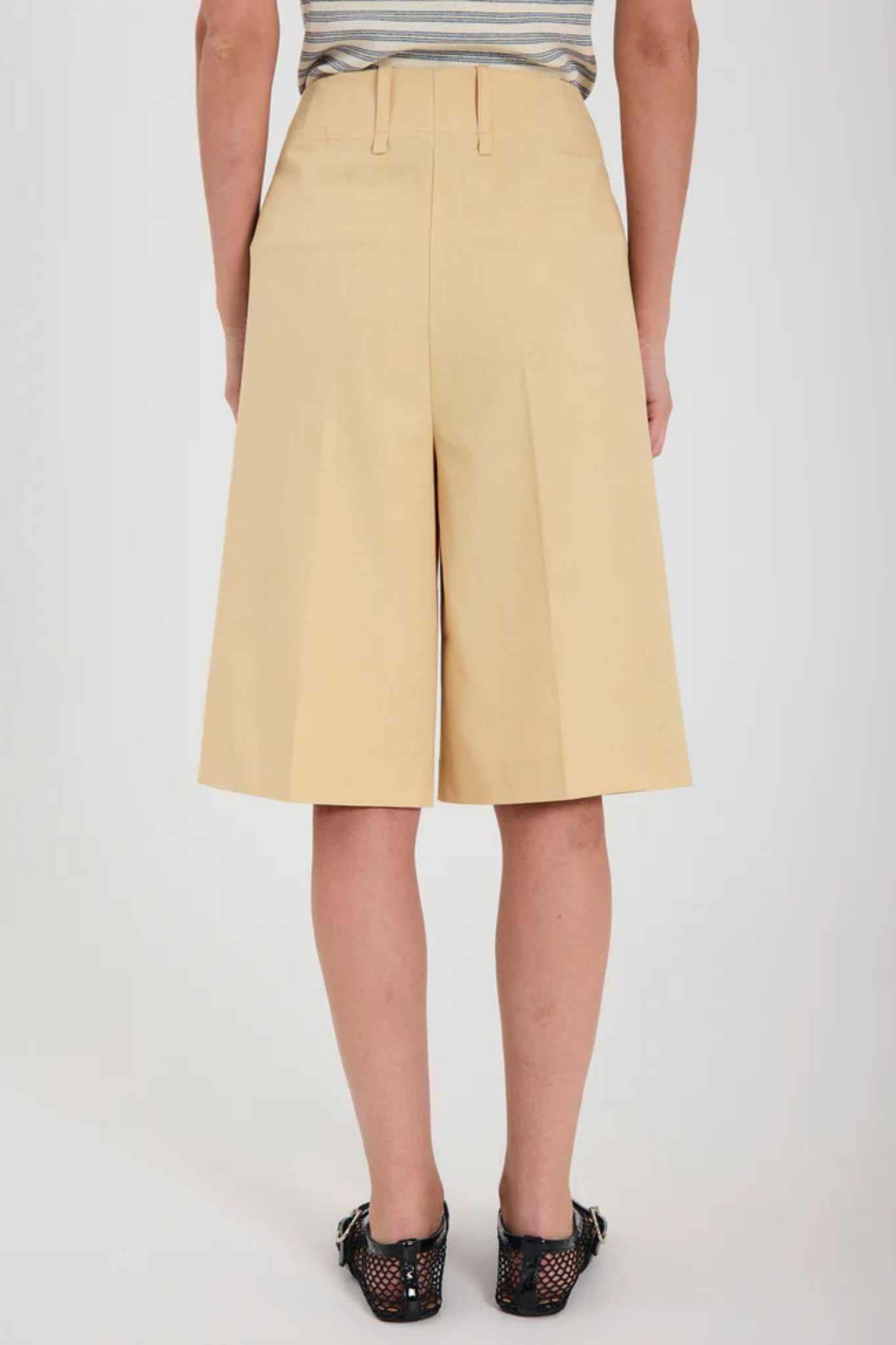 ALLI SHORTS - DUSTY YELLOW