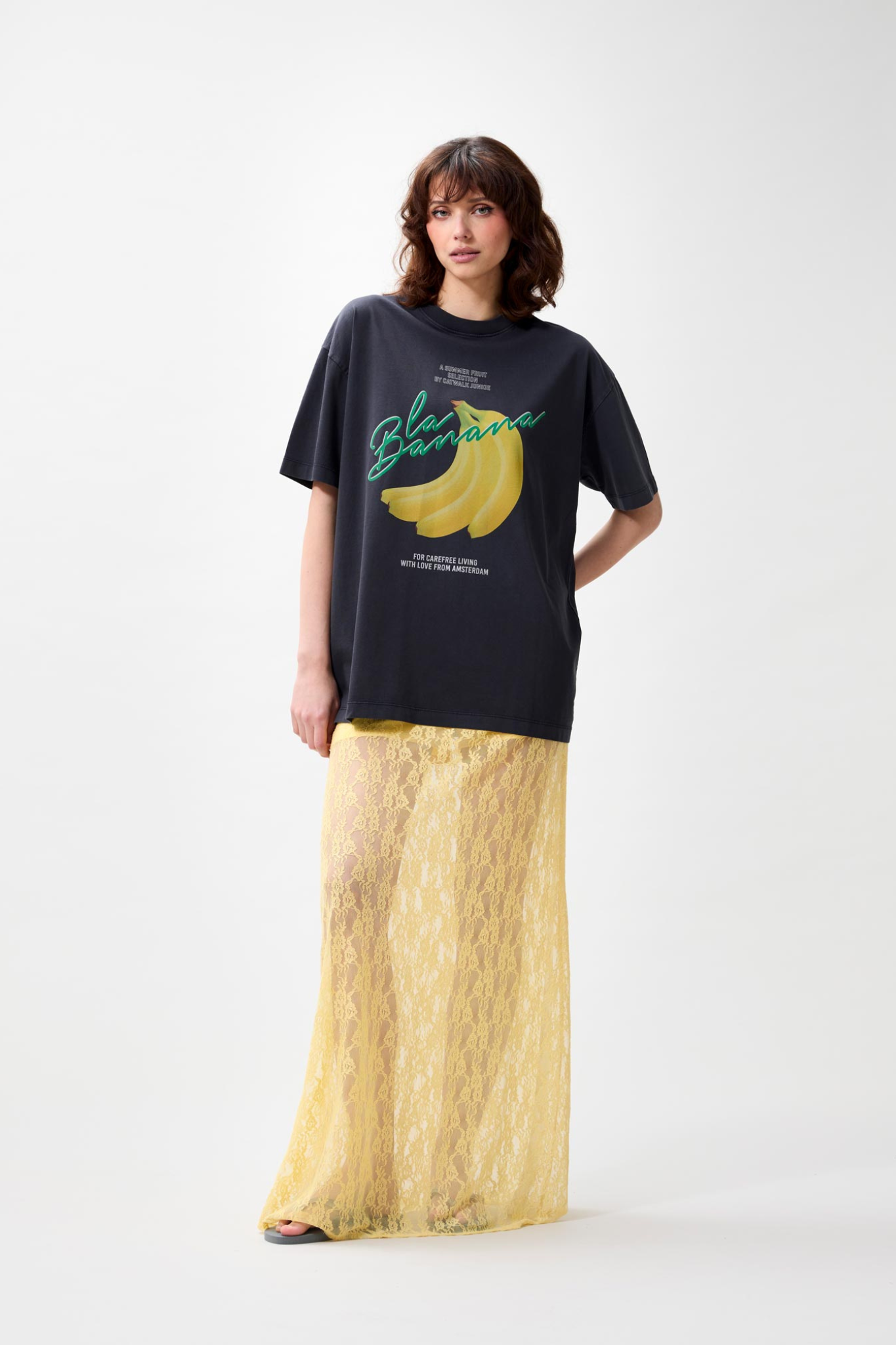 OVERSIZED GRAPHIC T-SHIRT - DARK GREY
