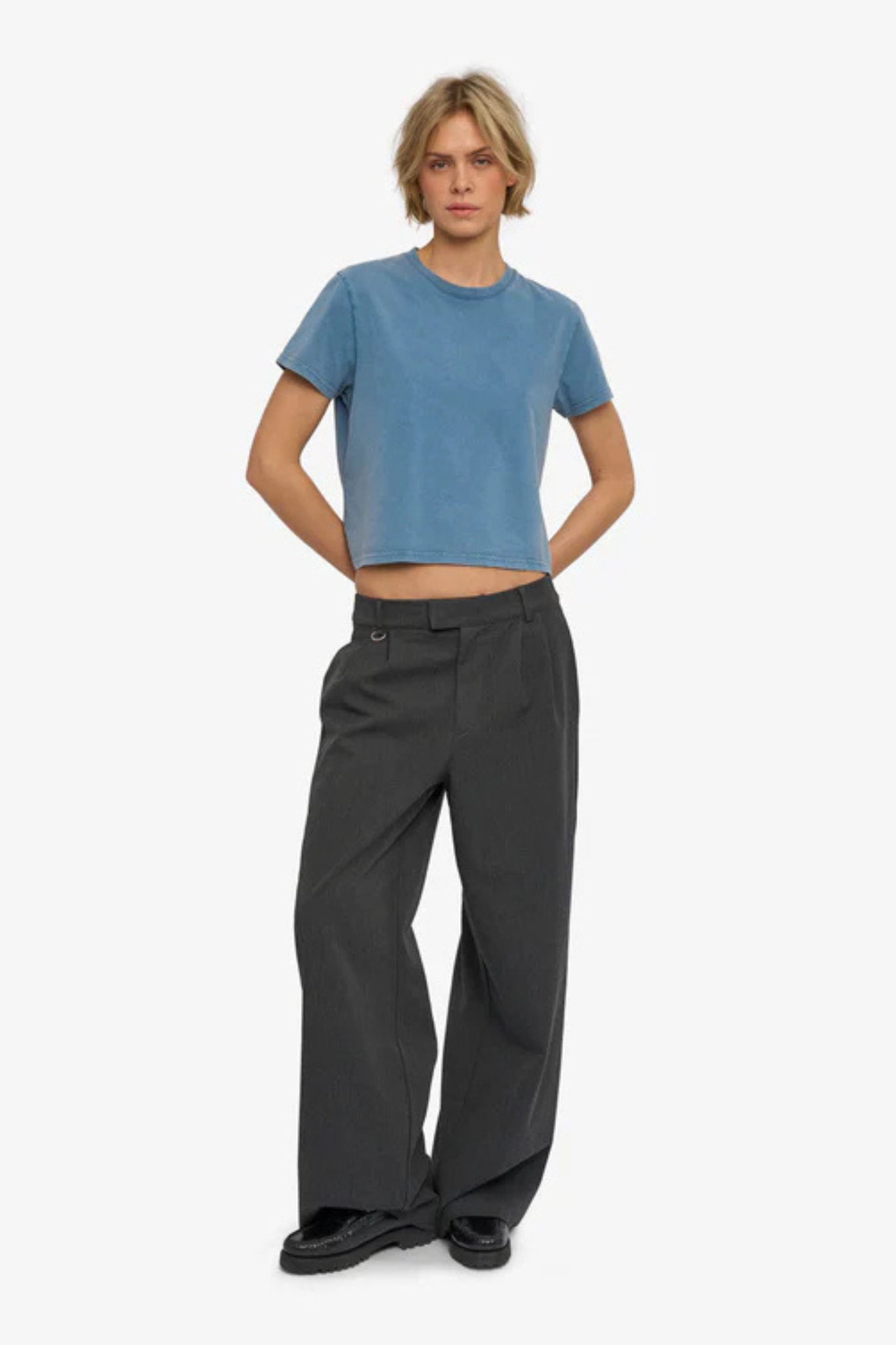 ORGANIC BOXY CROP T-SHIRT - FADED INDIGO