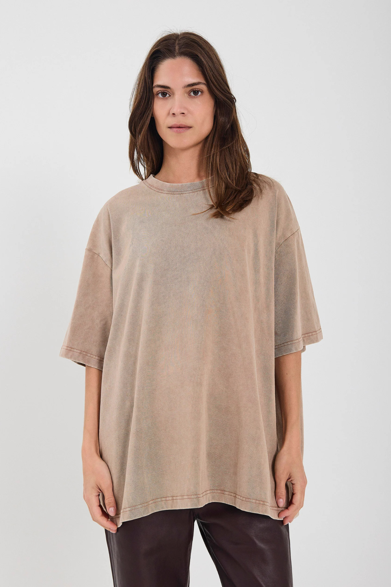 SCOTTIE T-SHIRT - CAMEL WASHED