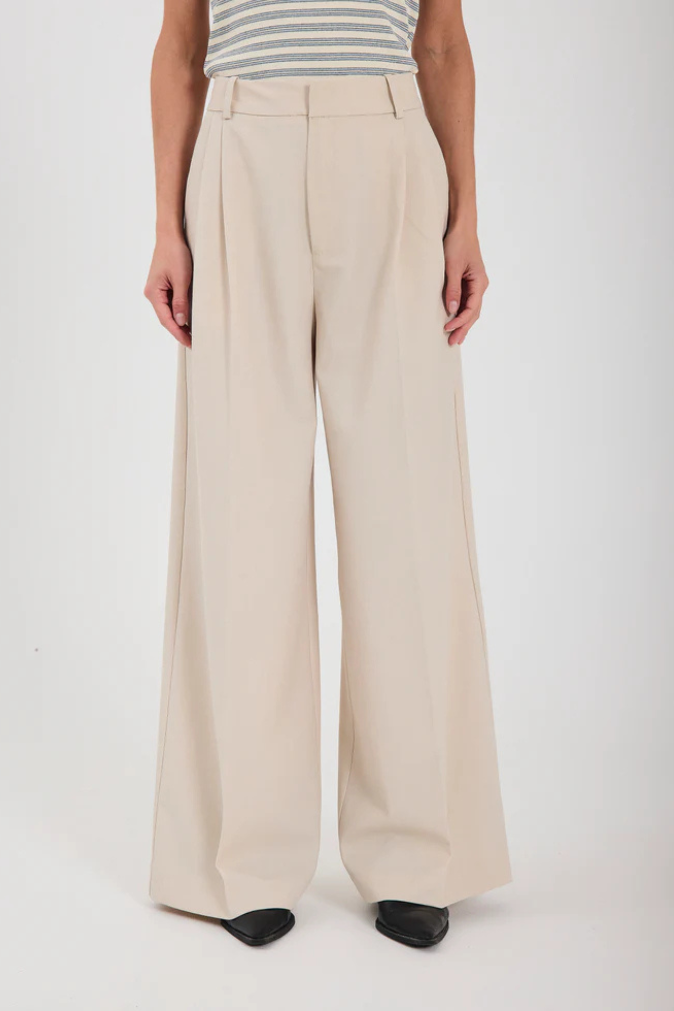 ALLI PANTS - BEIGE