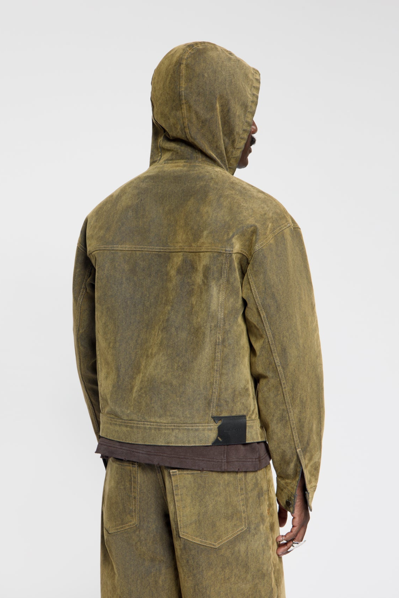 VELVET SHIELD DENIM JACKET - BROWN