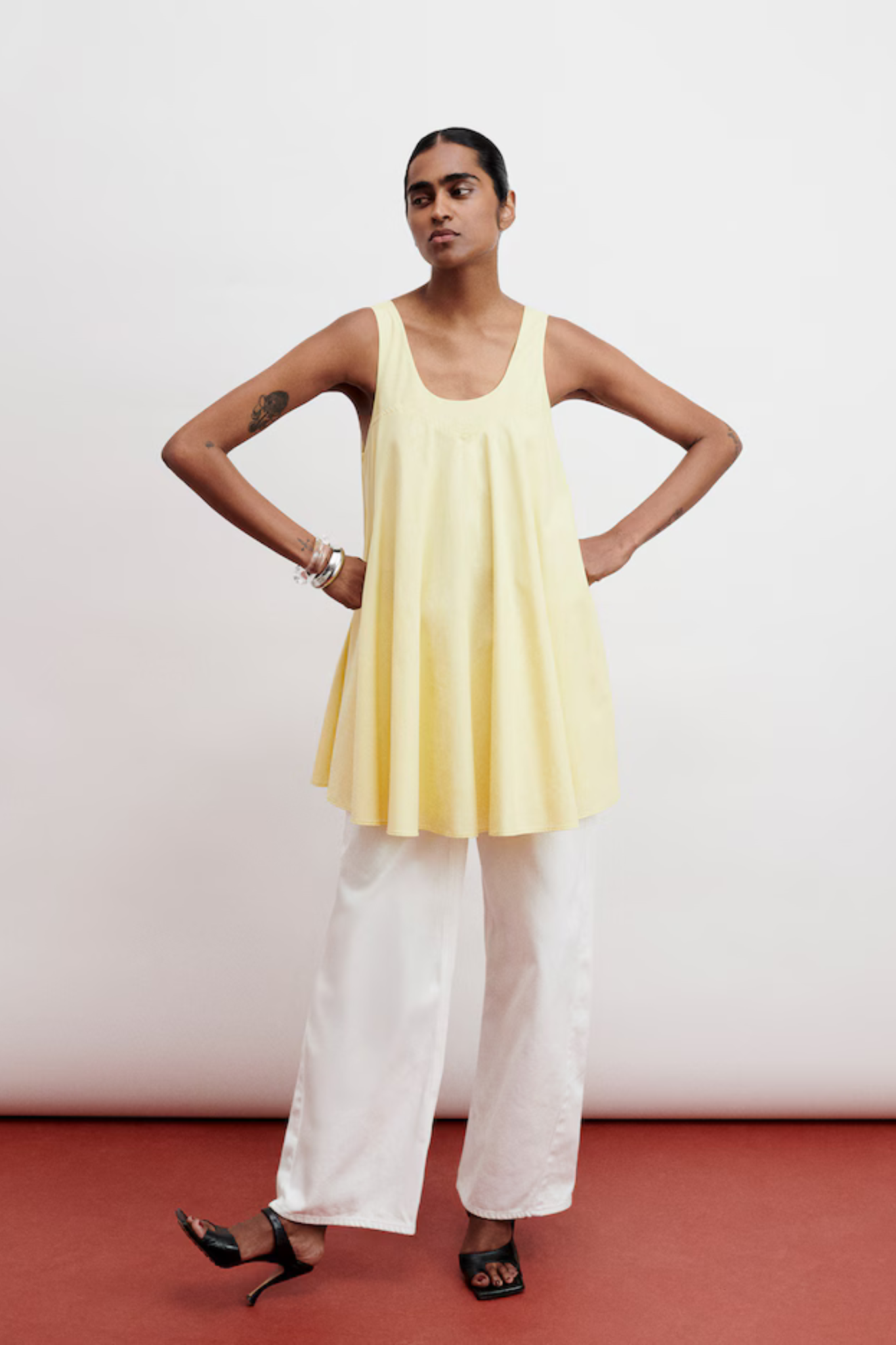 KIRA DRESS - DUSTY YELLOW