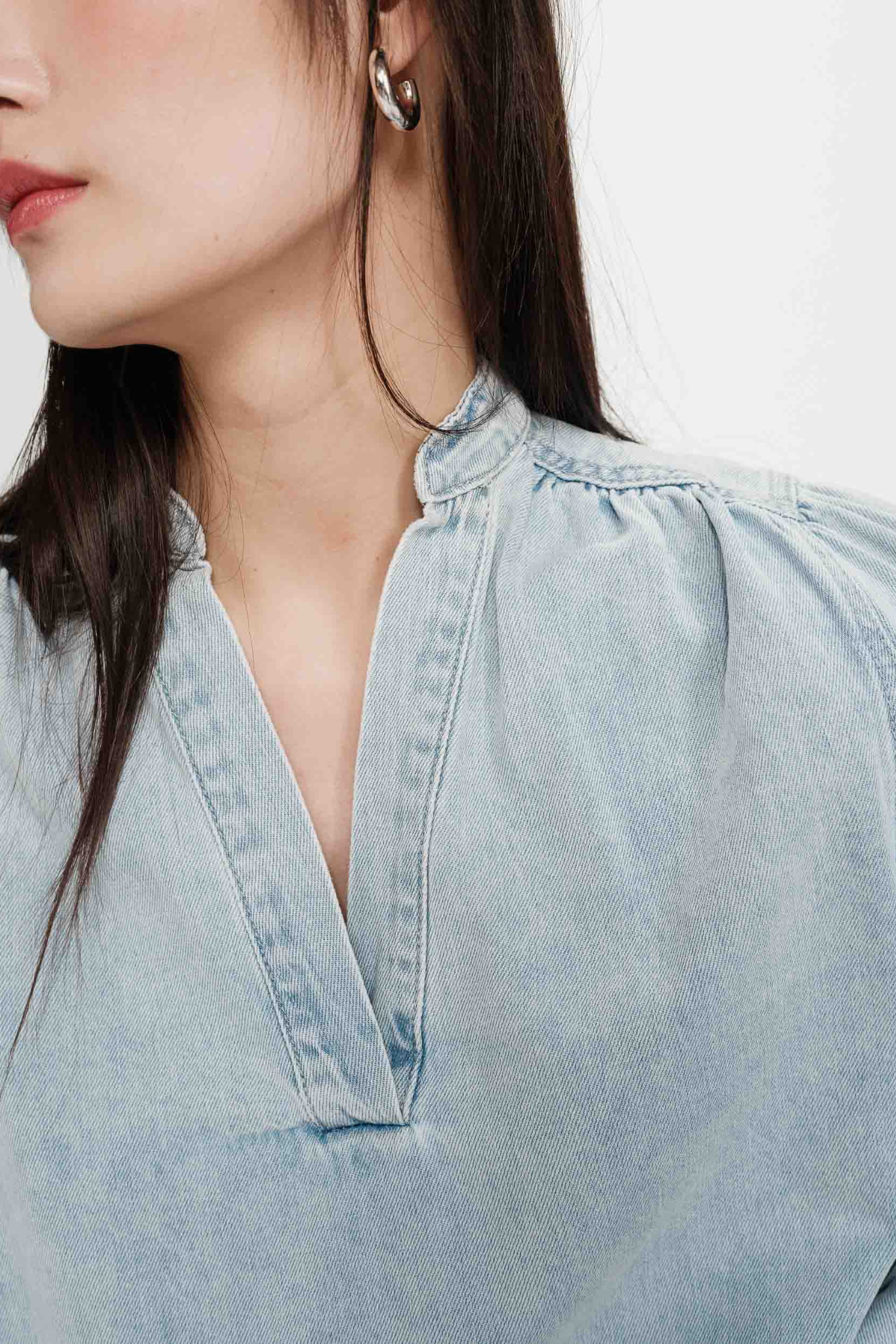 VALORY BLOUSE - SKY BLUE