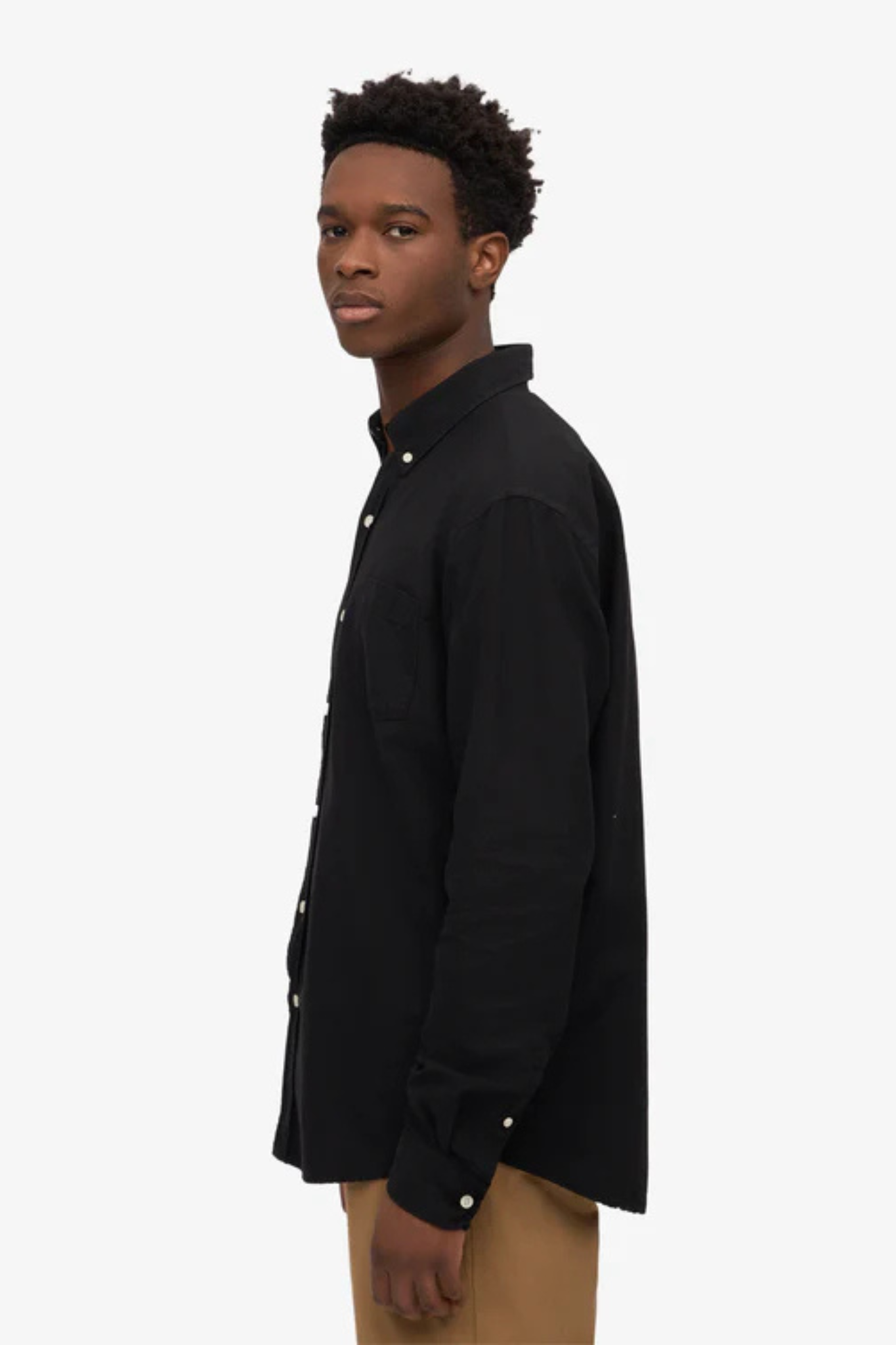 ORGANIC BUTTON DOWN SHIRT - DEEP BLACK