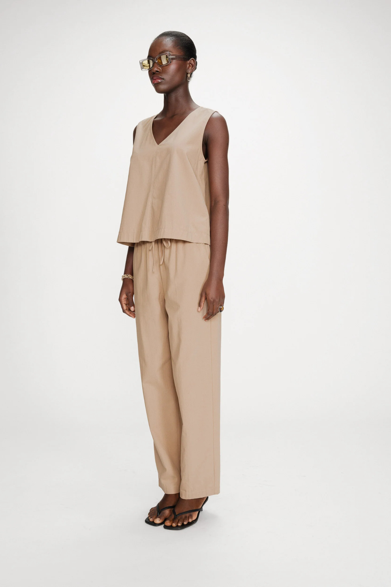 VAGABOND TOP - SABLE