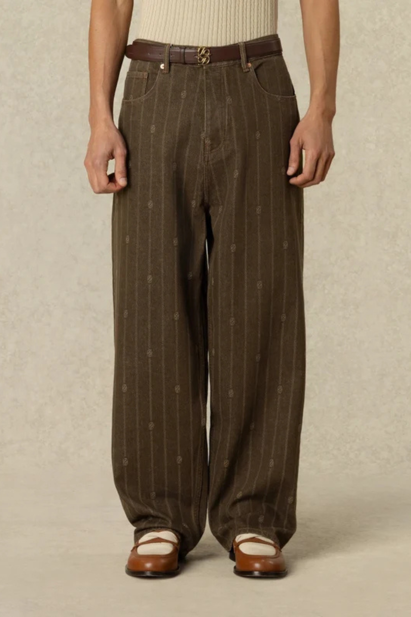MONOGRAM BAGGY JEANS - BROWN