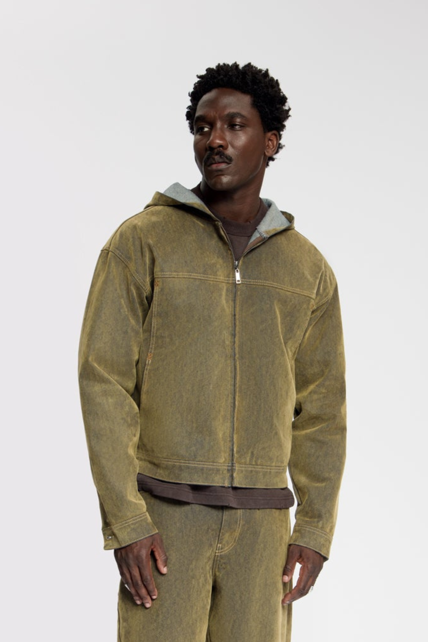 VELVET SHIELD DENIM JACKET - BROWN