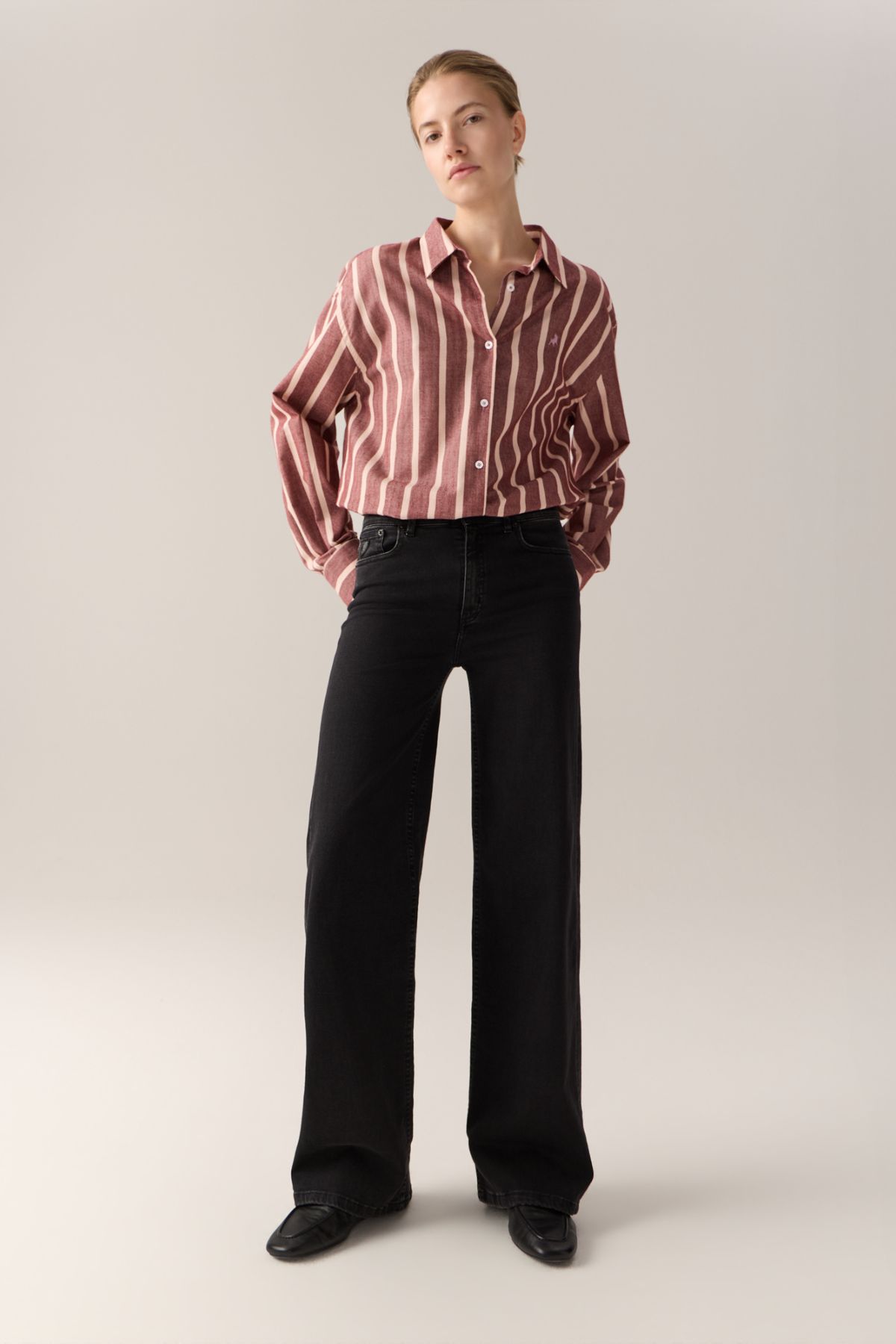 PALAZZO JEANS - ZWART AGED EDGE