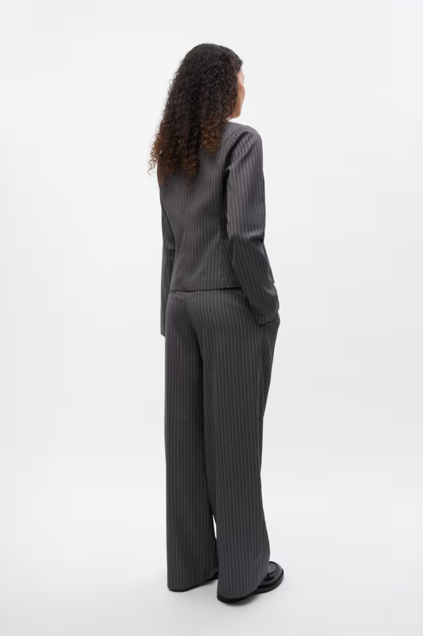 CROYDON LS TOP - GREY/WHITE PINSTRIPED