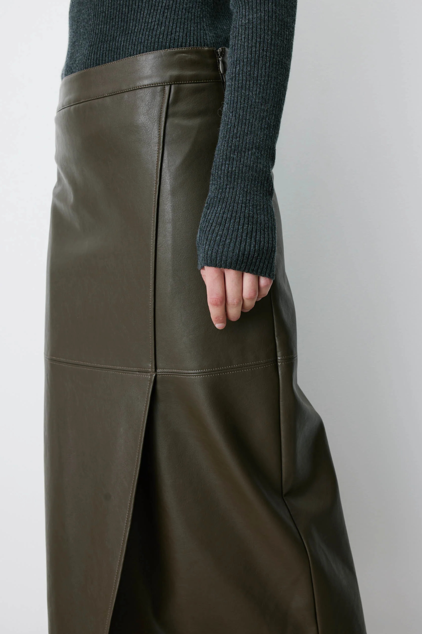 AENOR SKIRT - KHAKI
