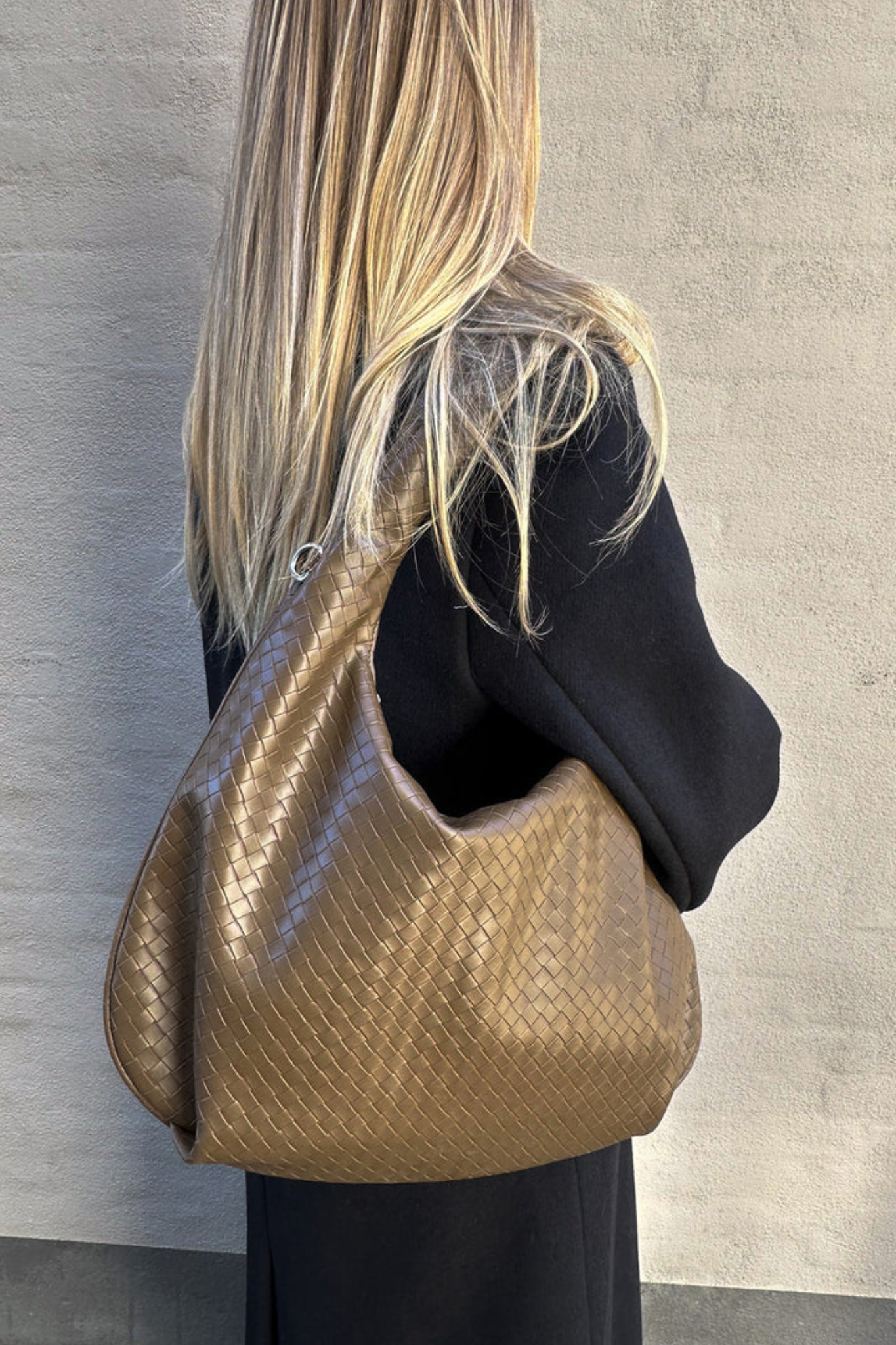 PEONY HOBO BAG - DARK OLIVE