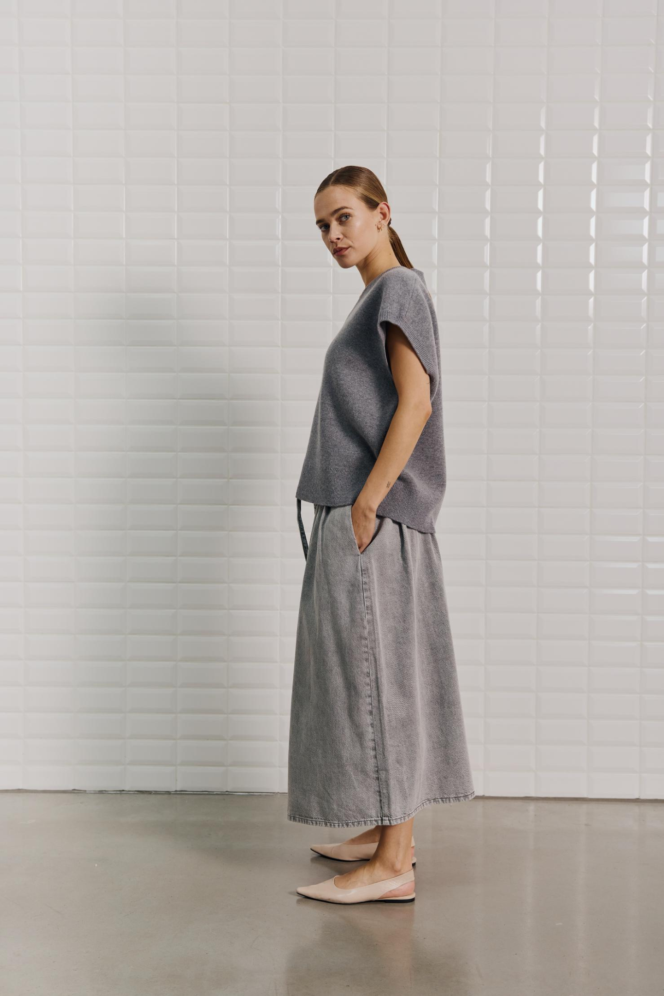 COOPER V-NECK KNITWEAR - GREY MELANGE