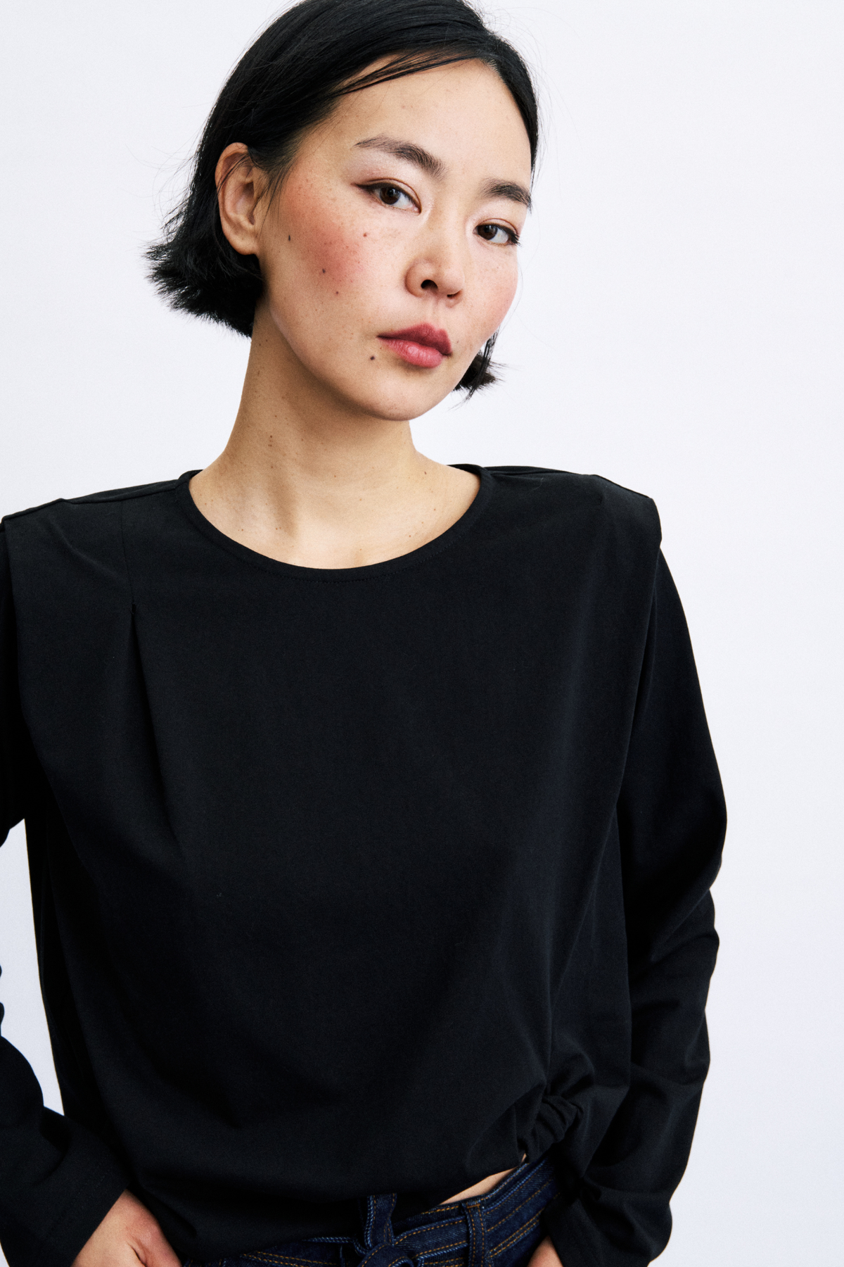 DAMYANG TOP - BLACK