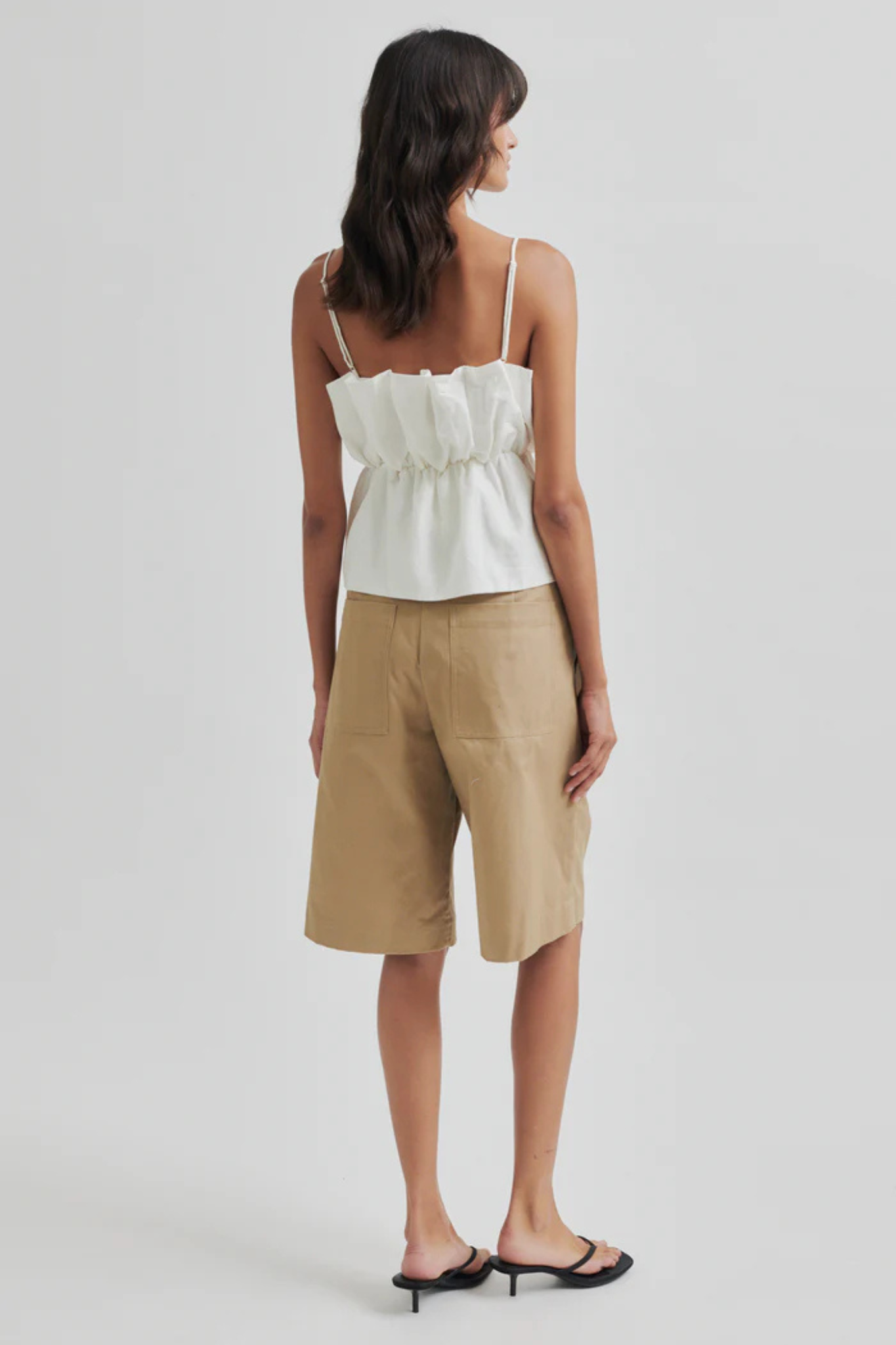 EIA TOP - WHITE ASSYLUM