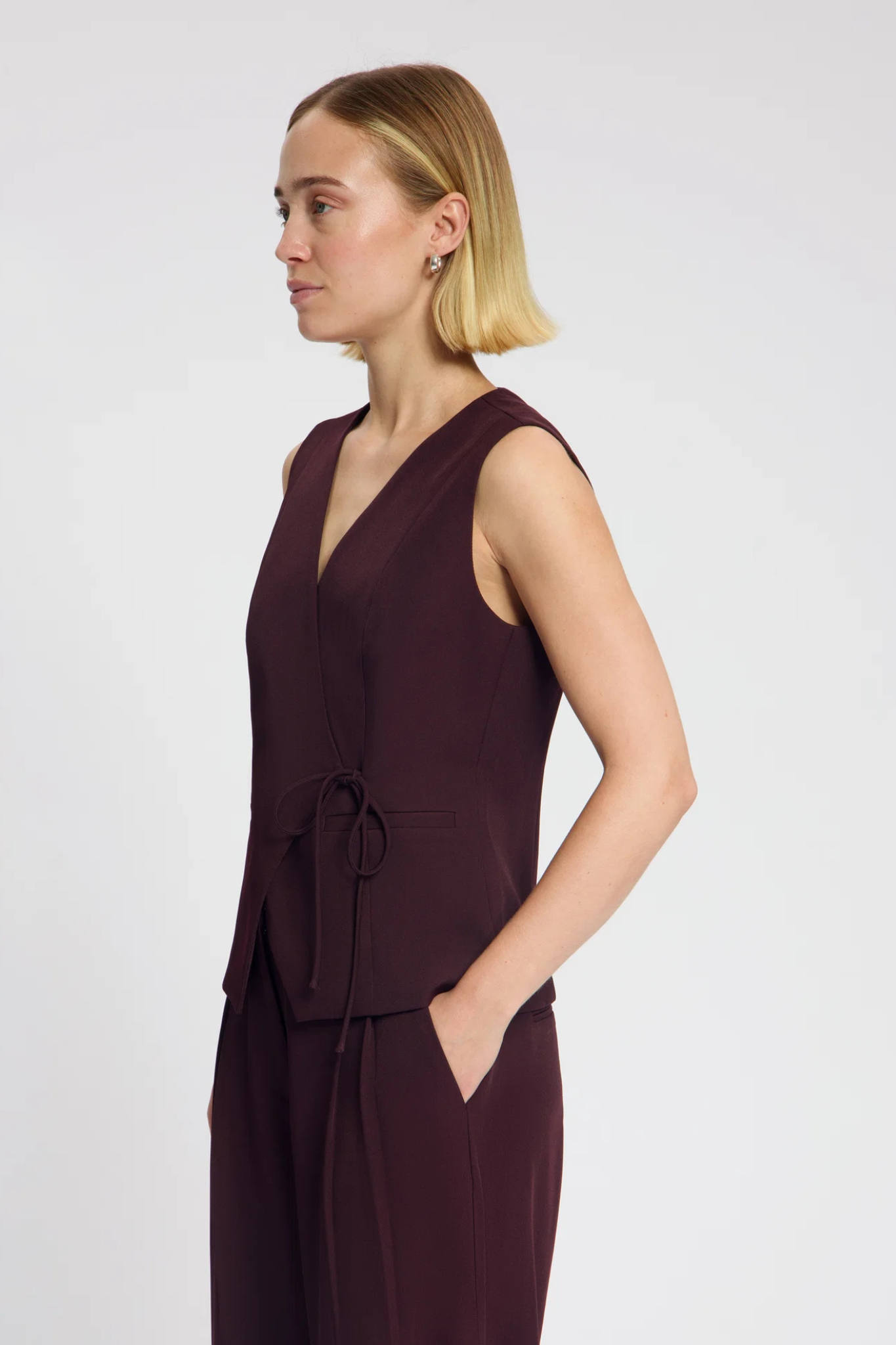 ESCA TIE VEST - BORDAUX