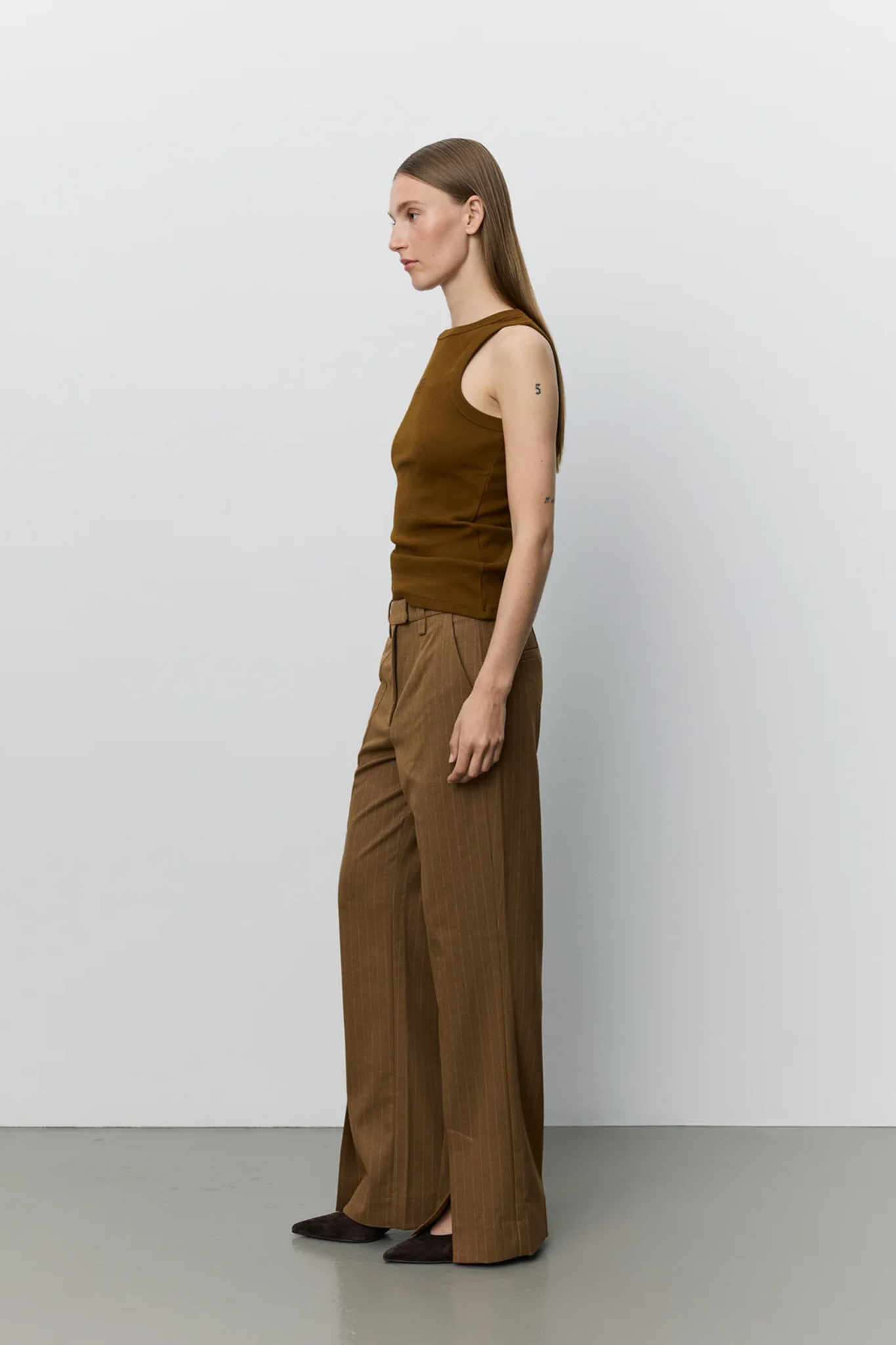 BECA RIB TANK TOP - MAPLE BROWN