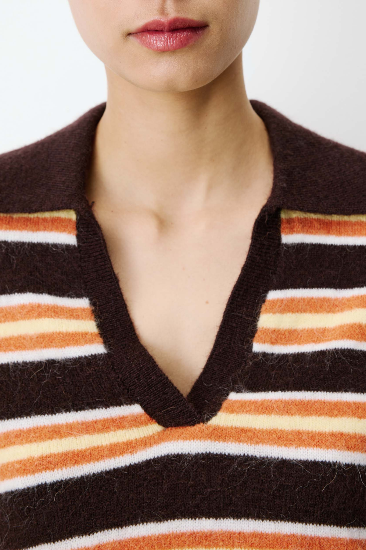 AIZEN SWEATER - CHOCOLAT