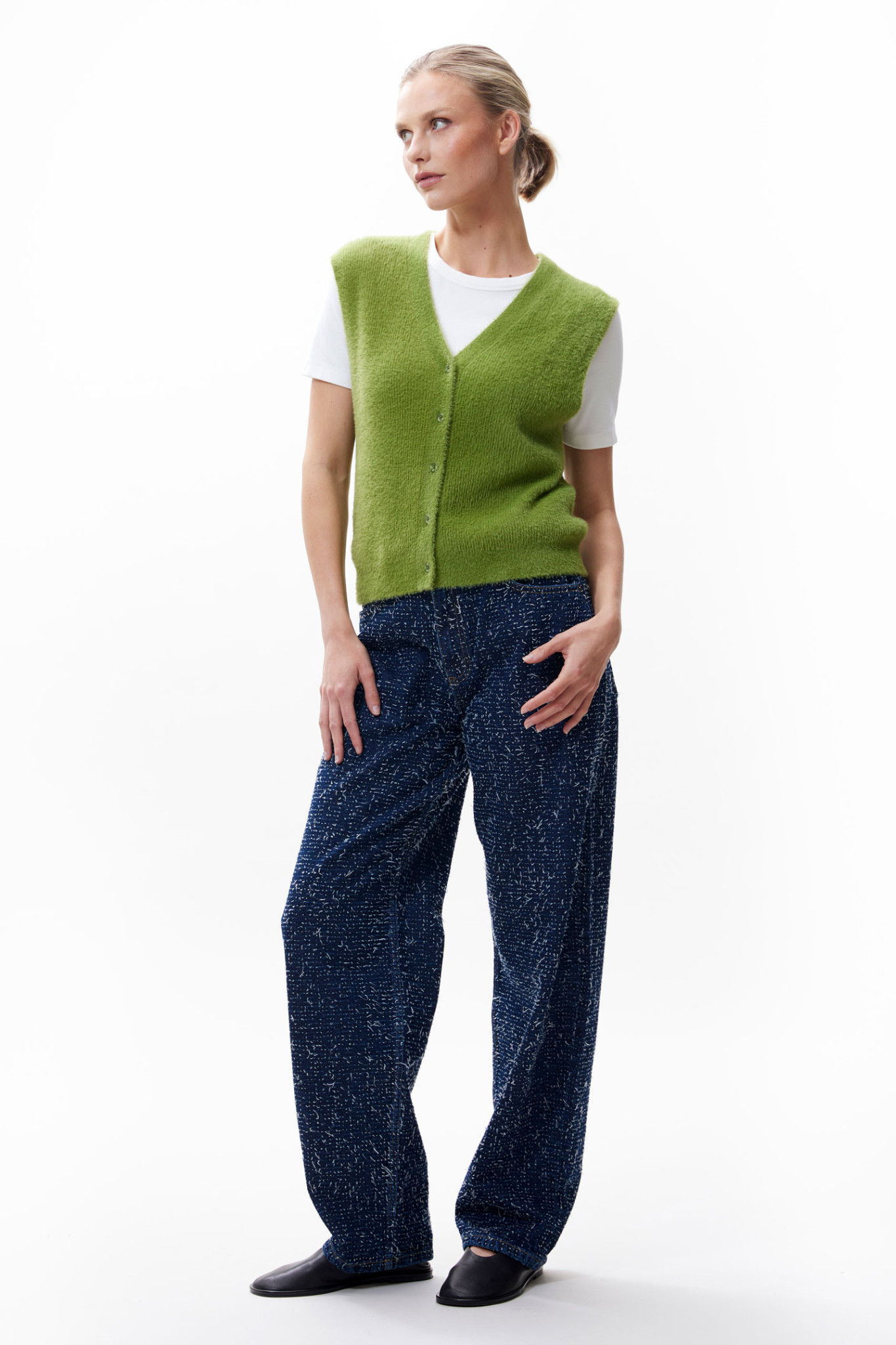 V-NECK FUZZY SPENCER KNIT - GRASSHOPPER