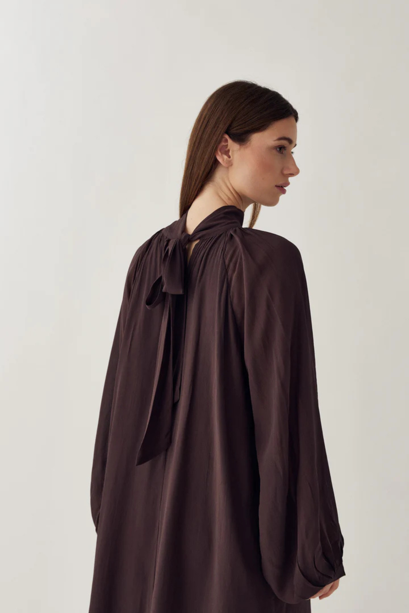 LORENIA DRESS - CHOCOLATE