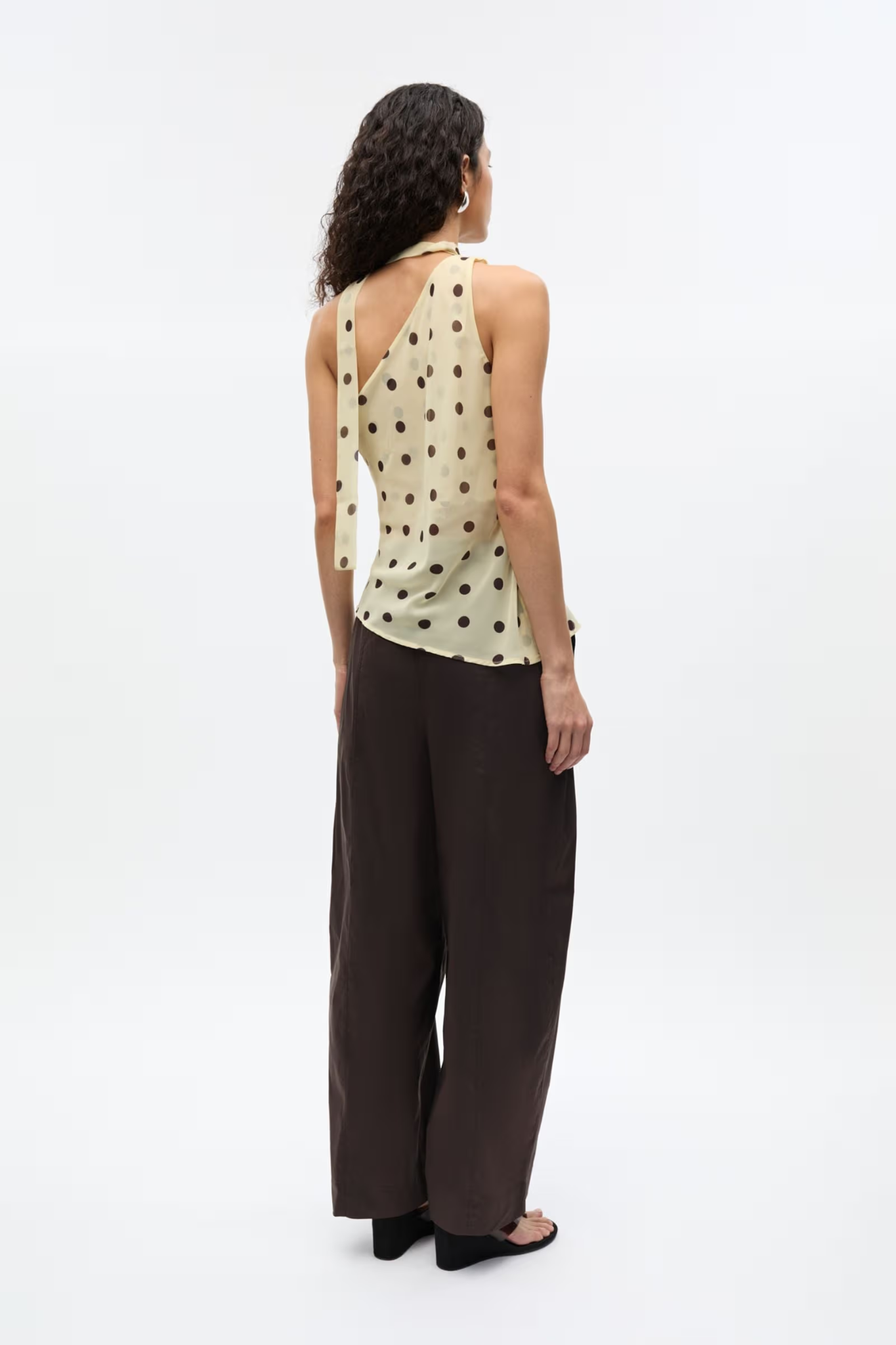 YARSA S TOP - PASTEL YELLOW POLKA DOT