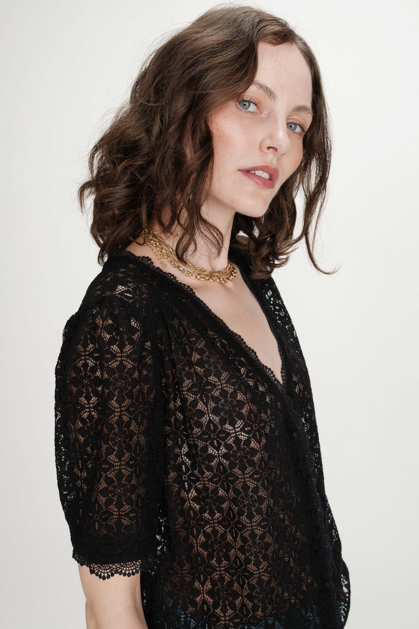 VICKY BLOUSE - BLACK