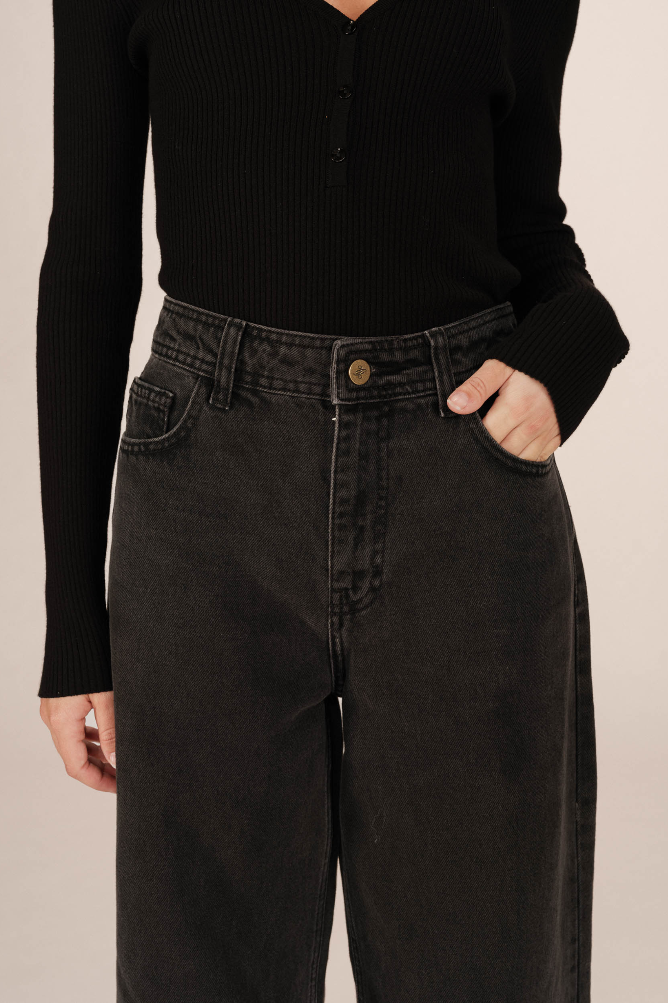 JONAS JEANS - BLACK WASHED