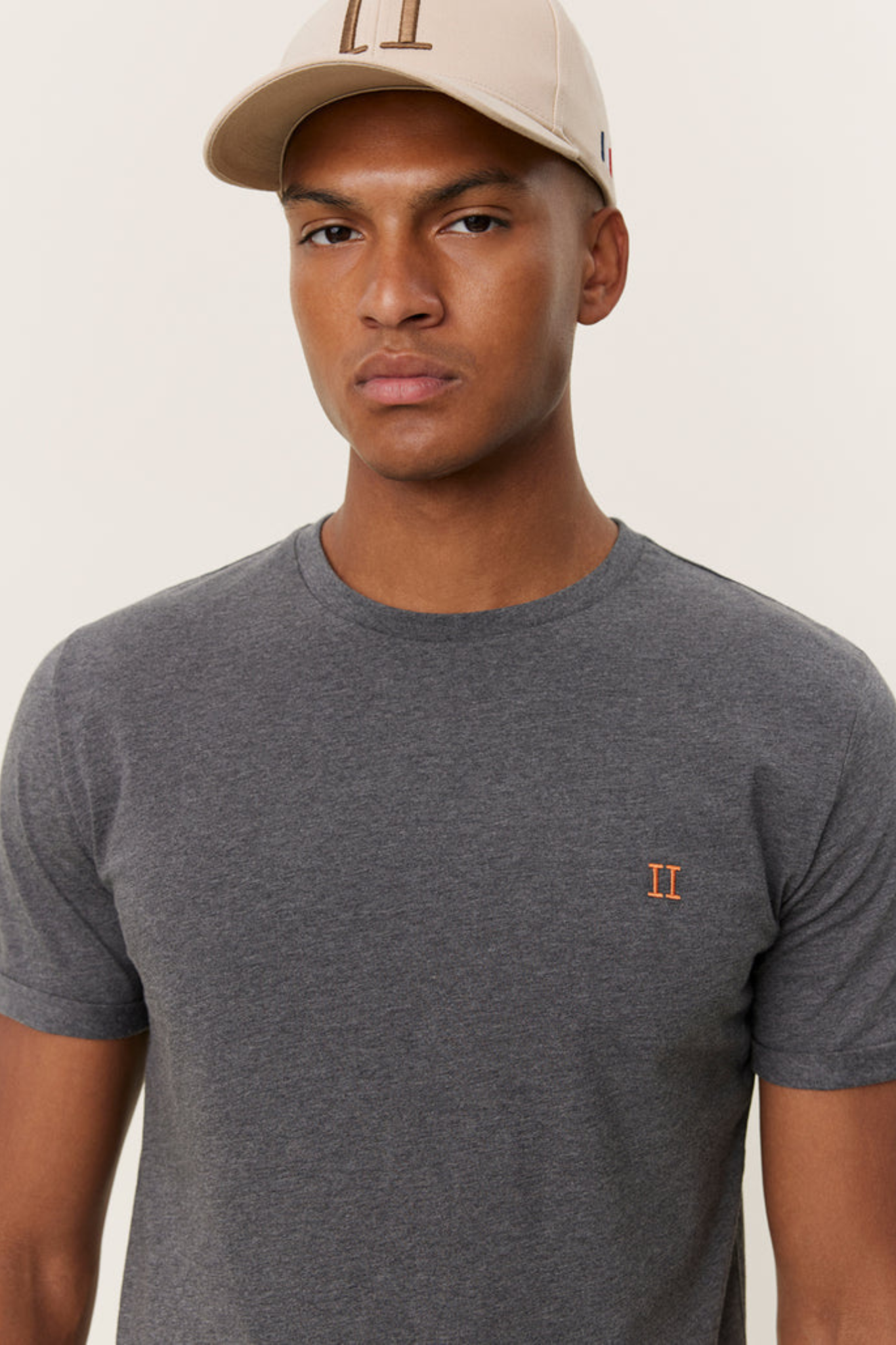 NORREGAARD T-SHIRT - CHARCOAL MELANGE/ORANGE