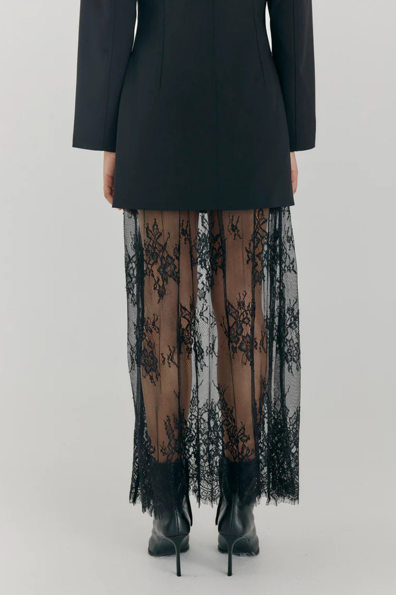 MINDA SKIRT - BLACK