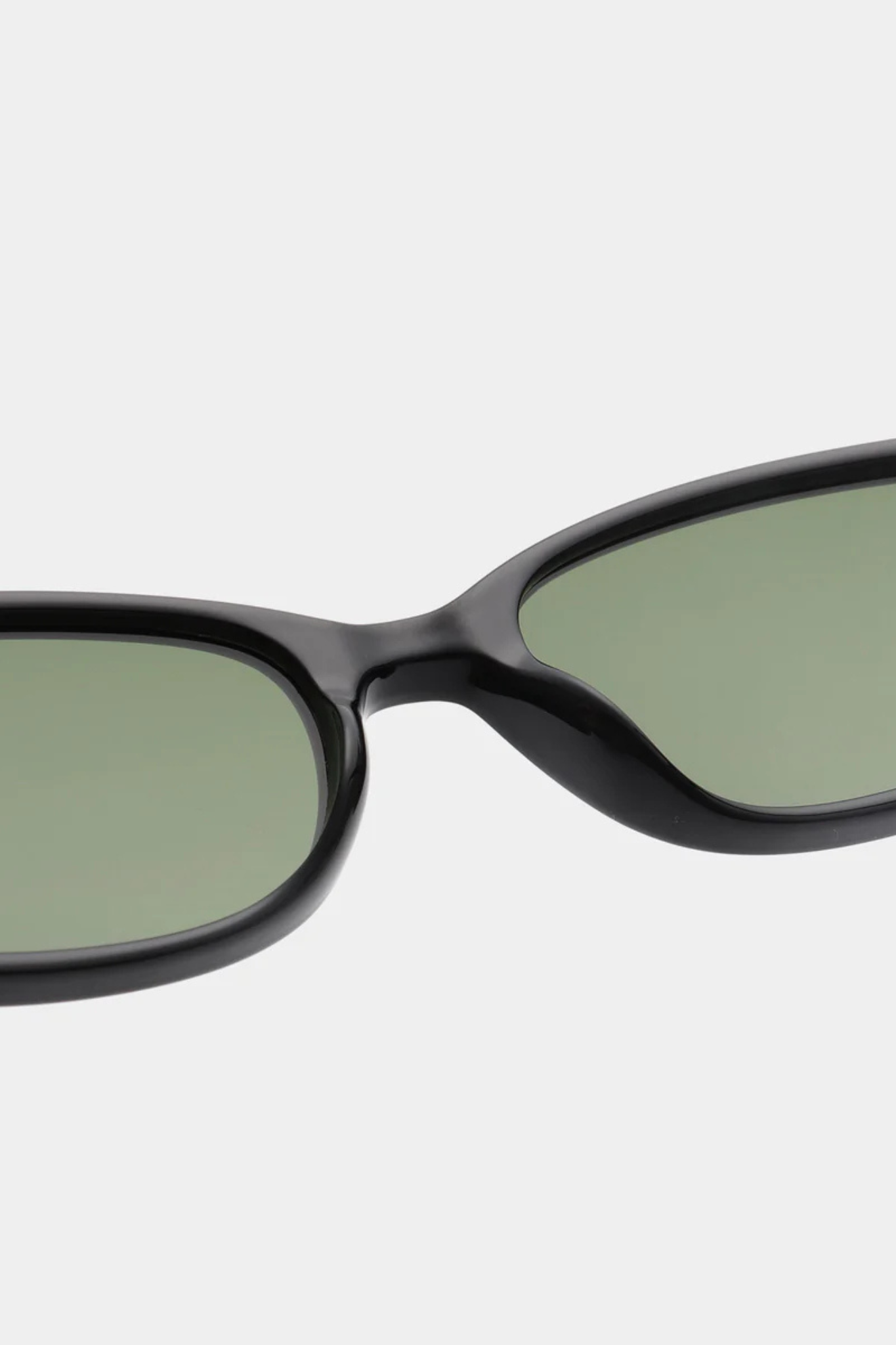 MACY SUNGLASSES - BLACK