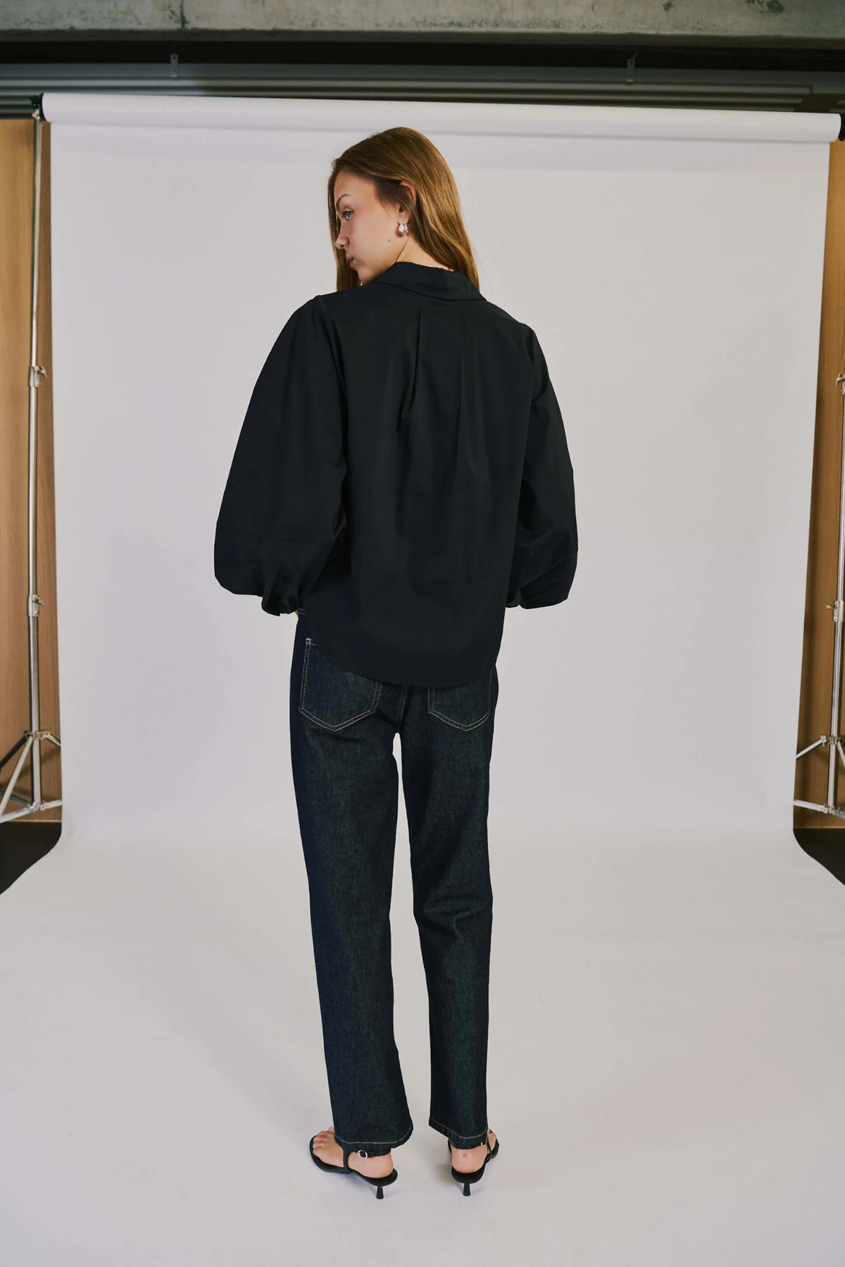 OTILIA LS SHIRT - BLACK