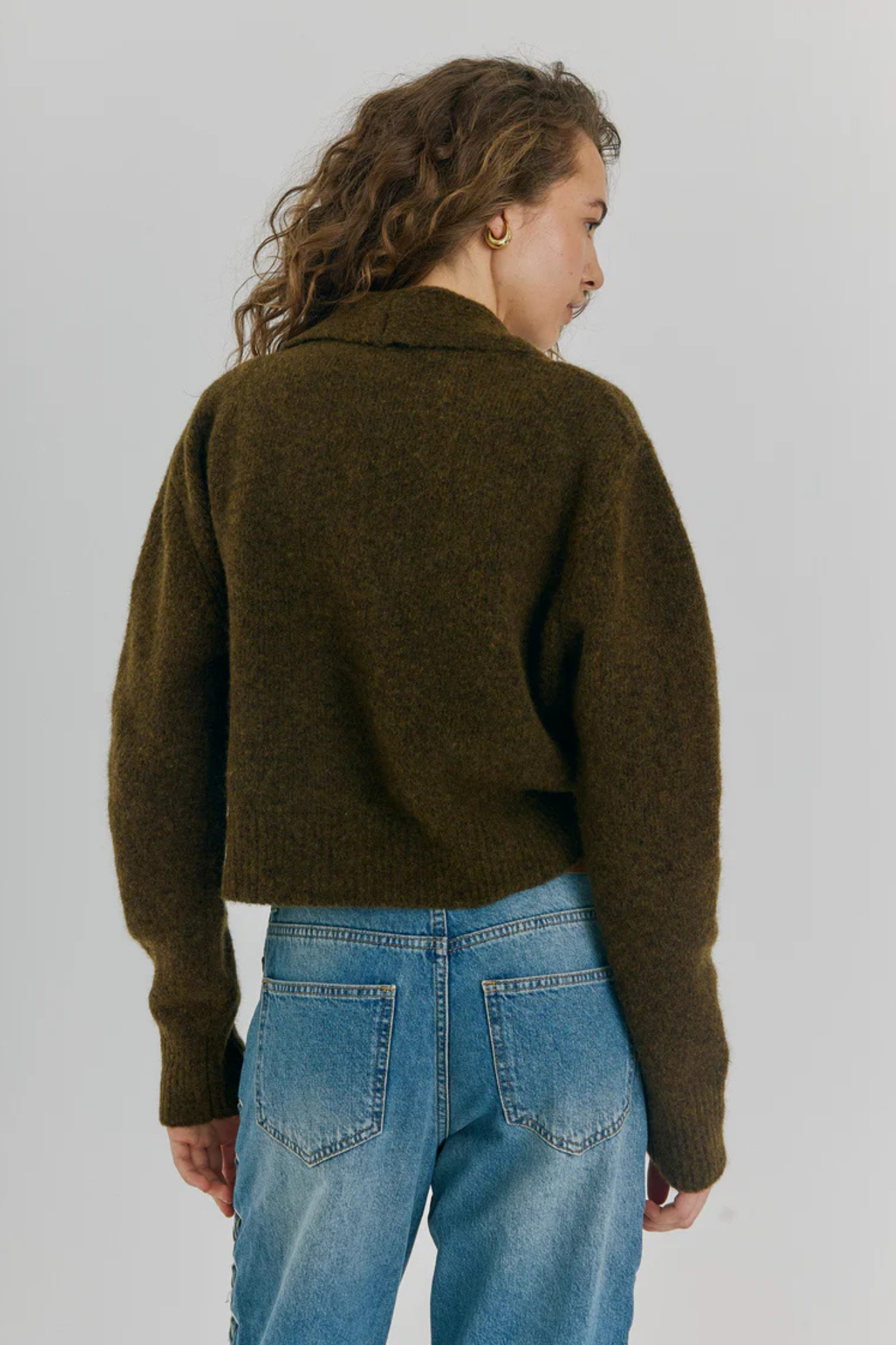 HALLI SHORT KNIT CARDIGAN - ARMY