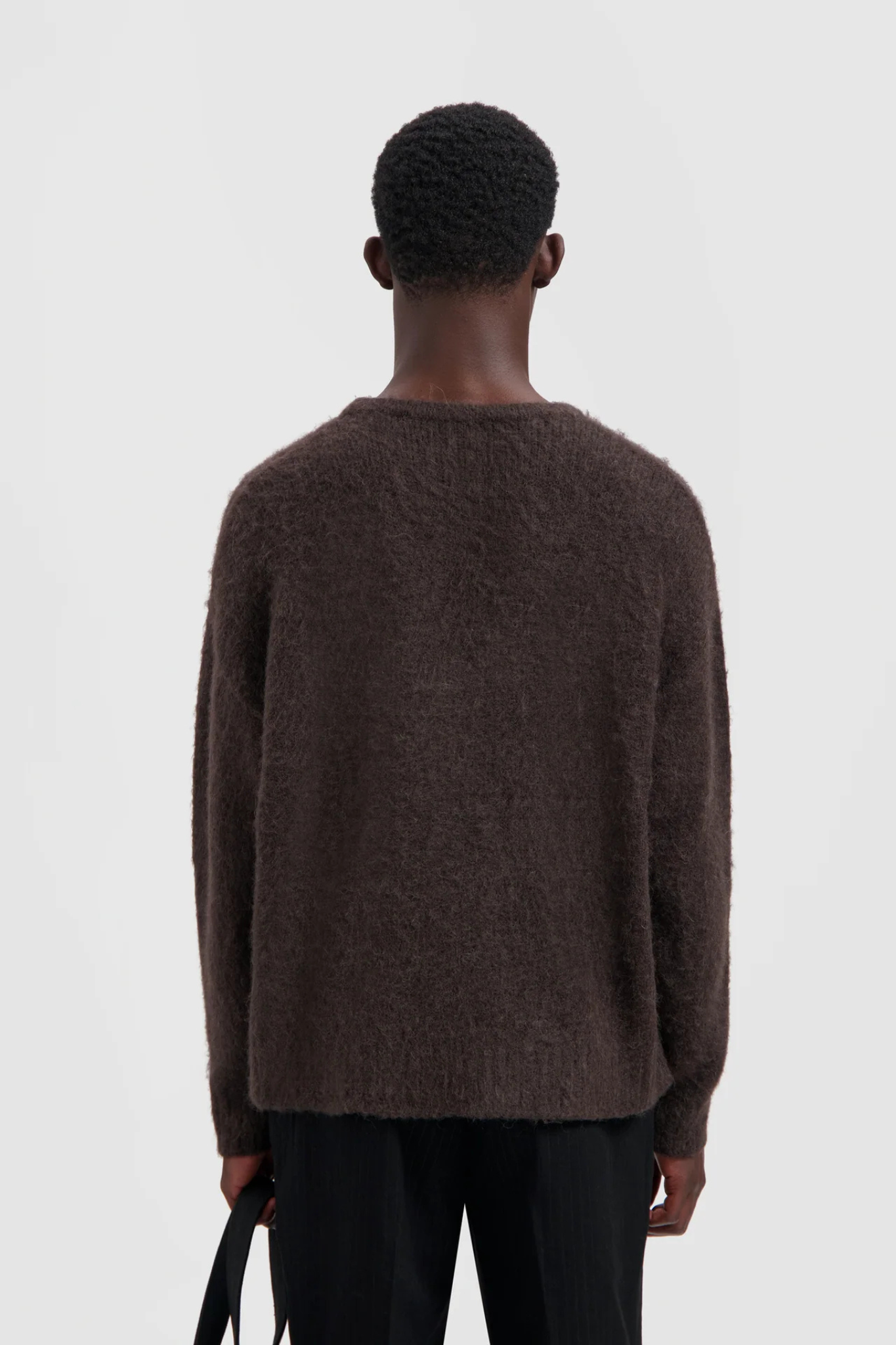 CHAIR LOGO CREWNECK KNIT - BROWN