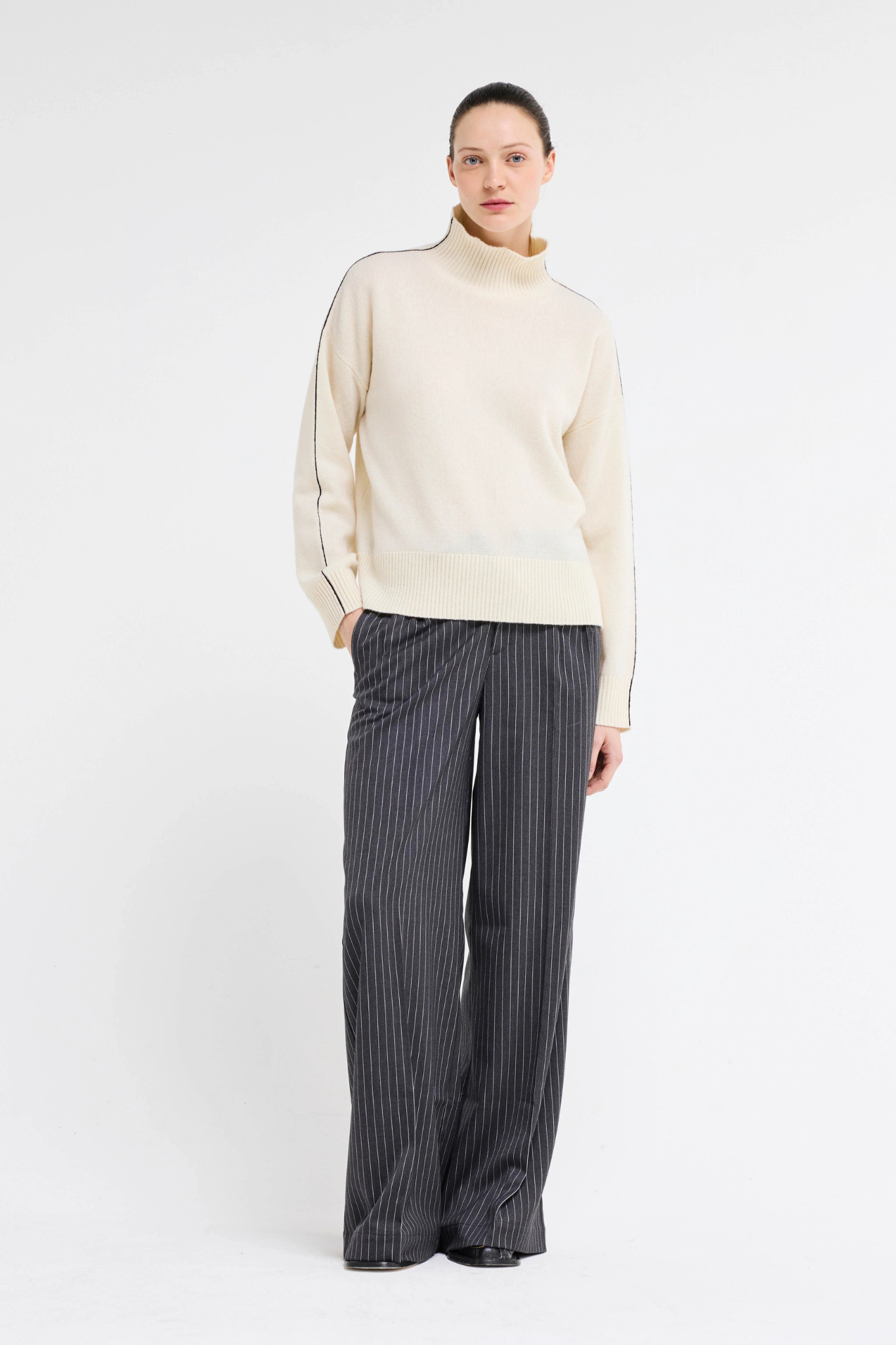 KOONING PULLOVER - OFF WHITE