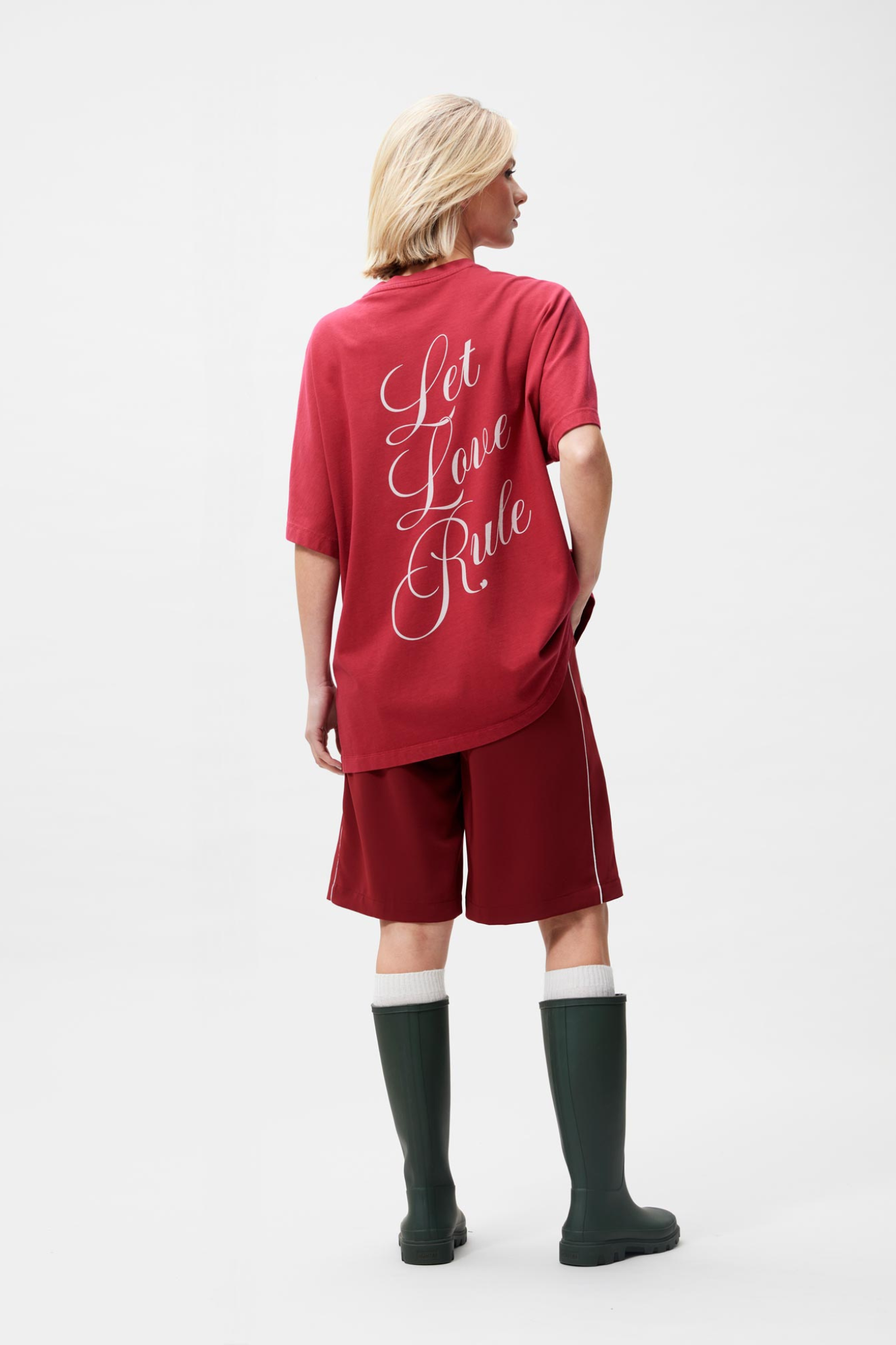 OVERSIZED GRAPHIC T-SHIRT - RHUBARB