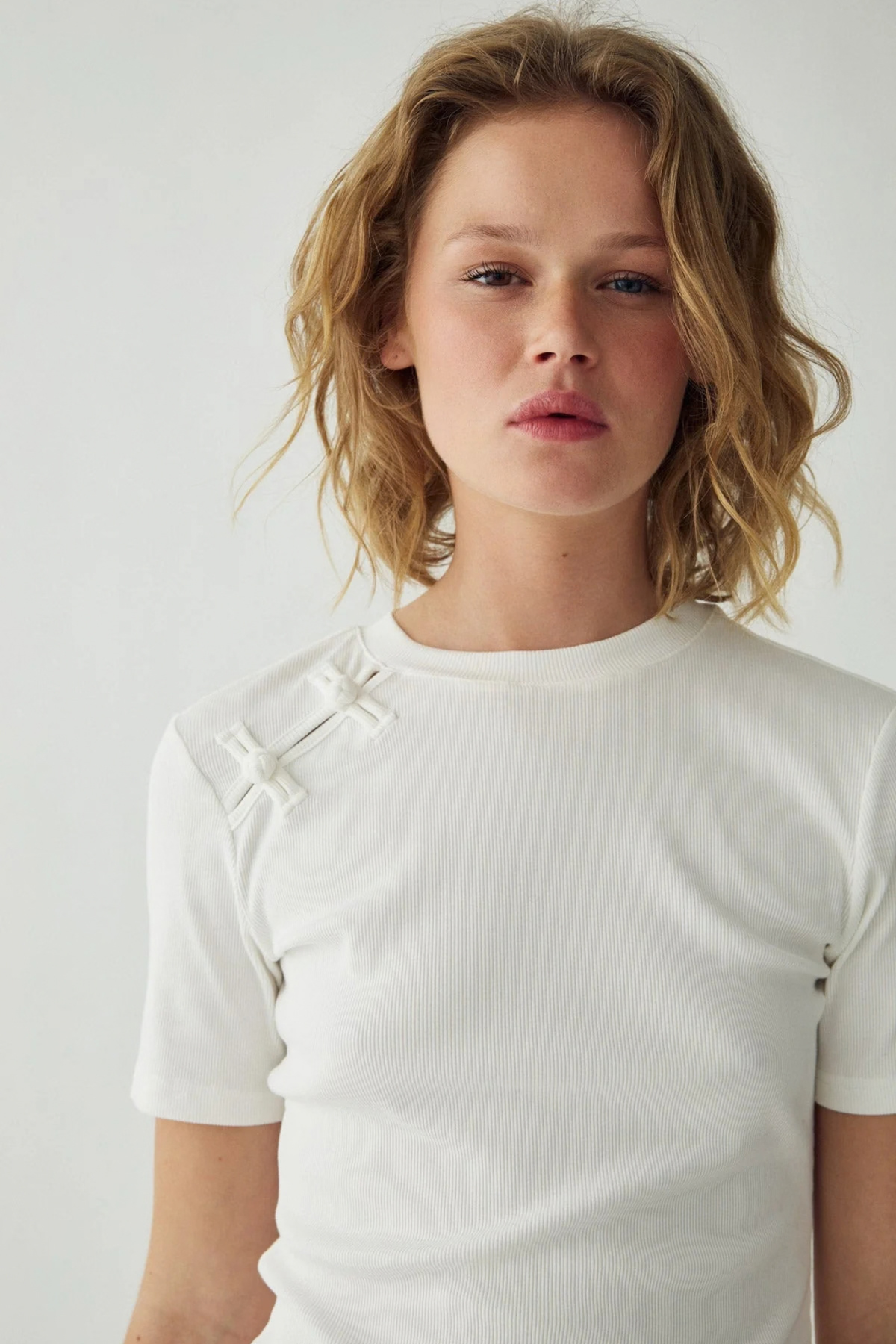 NEINA TOP - WHITE