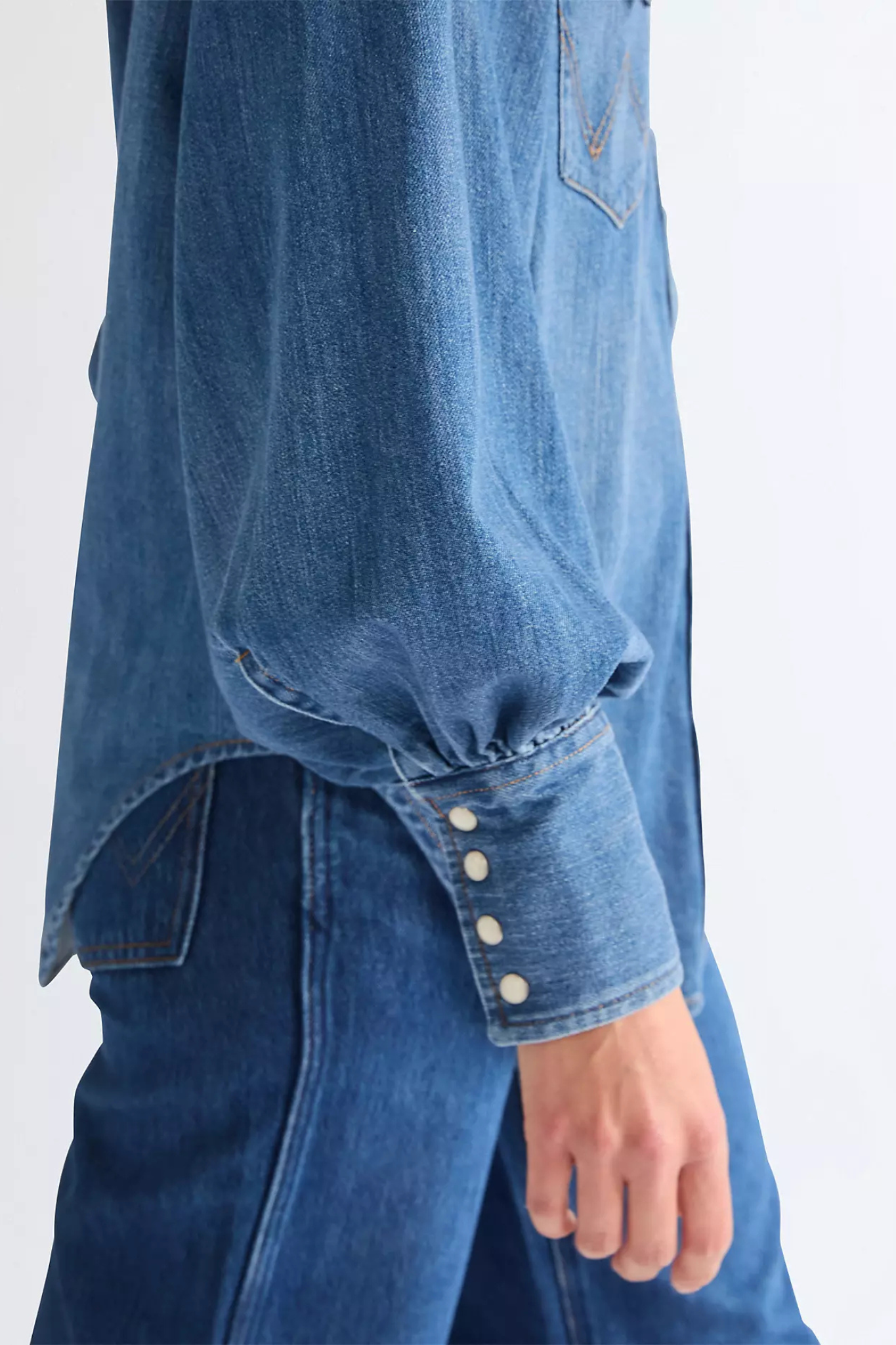 EXAGGERATED WESTERN SHIRT - COURT CLASSIC